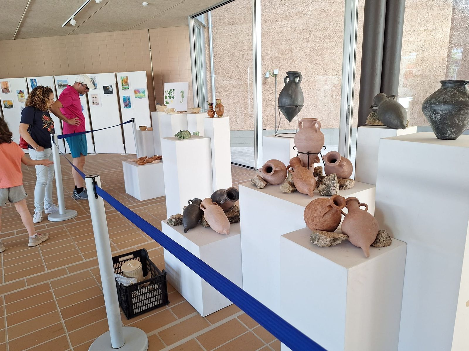 Exposición manualidades Carbajosa de la Sagrada (1)