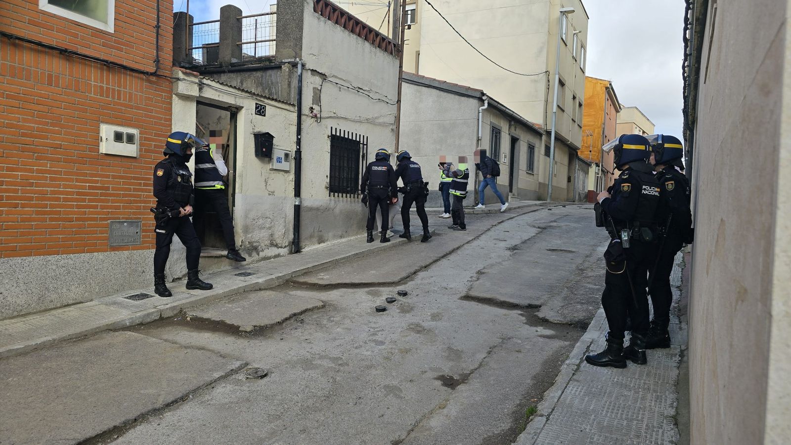 Intervención Policía Nacional calle de Santa Rosa de Lima