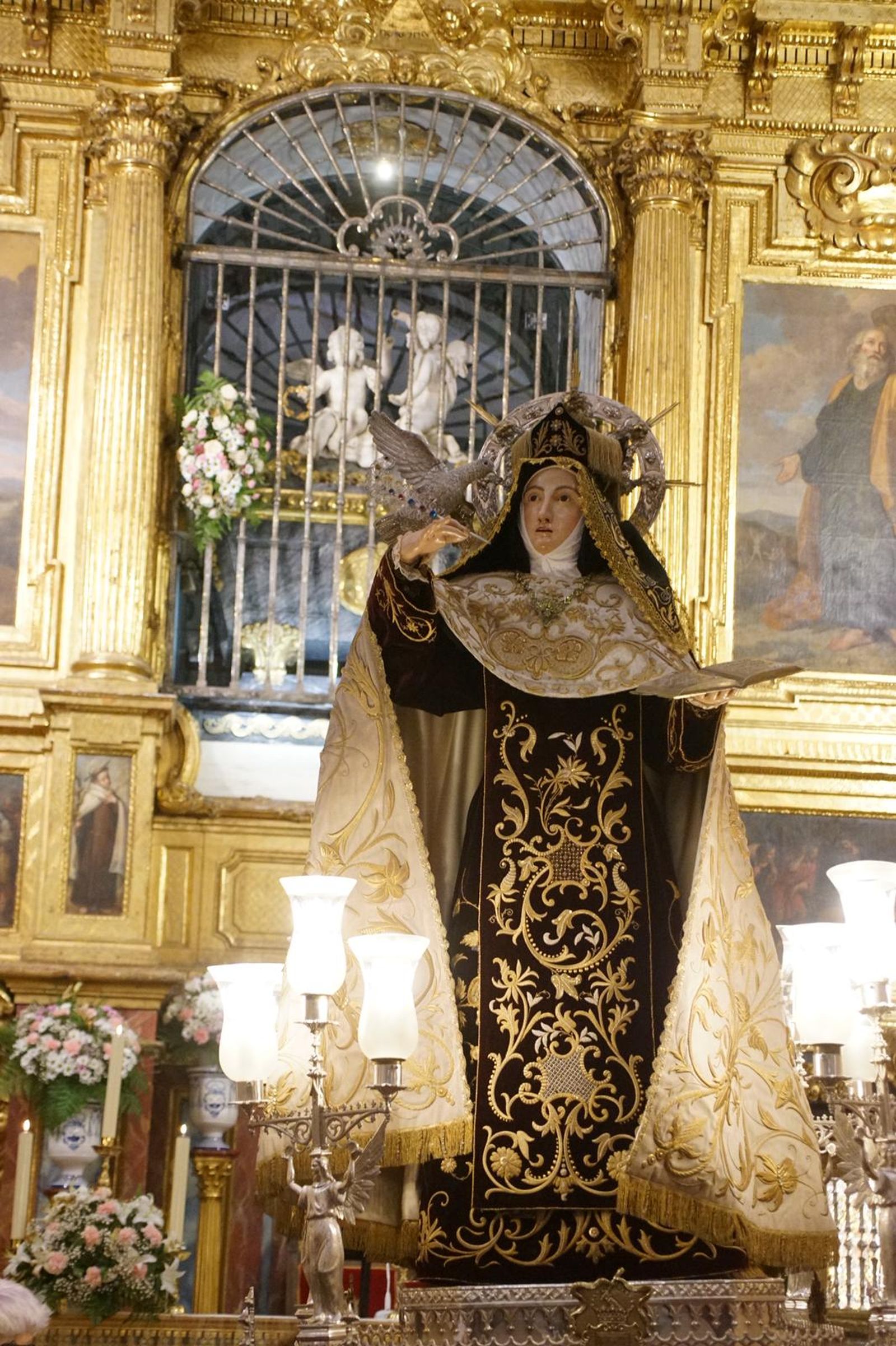 Procesión del regreso a clausura de Santa Teresa de Jesús