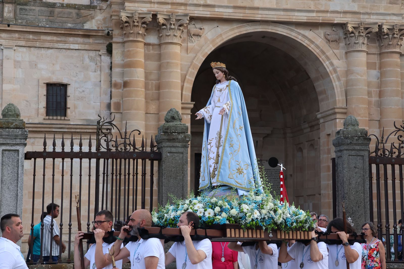 procesion-del-amor-hermoso-2025-44