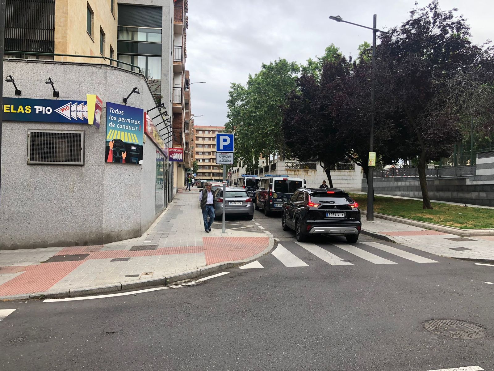 registro-de-la-policia-nacional-en-la-calle-peru-4