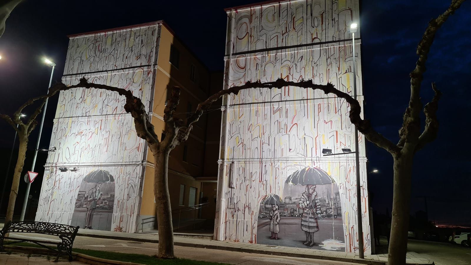 Mural Santa Marta iluminado 1