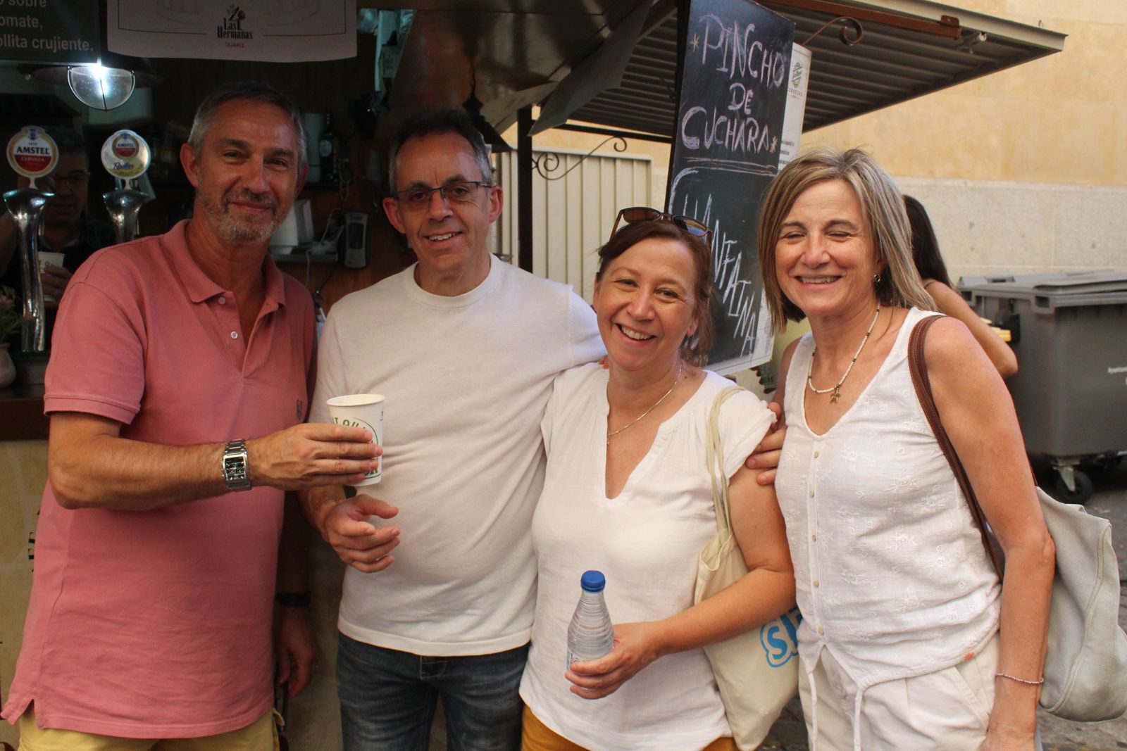 Ambiente en la Feria de Día en el mediodía de este sábado