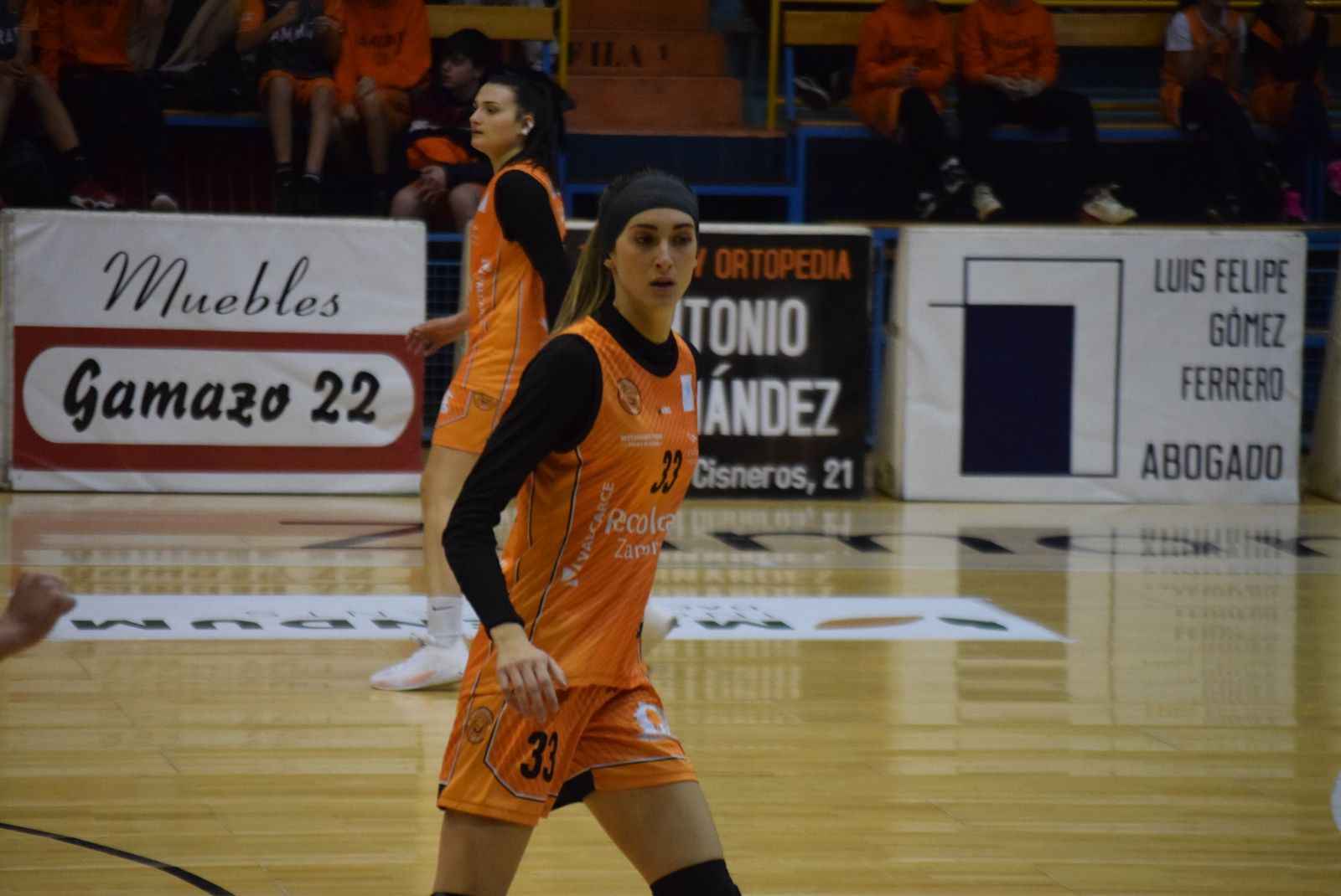 cd-zamarat-picken-claret-28