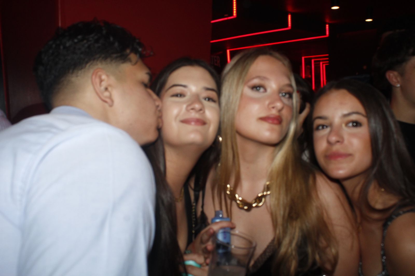 Salamanca de noche, sábado 4 de abril