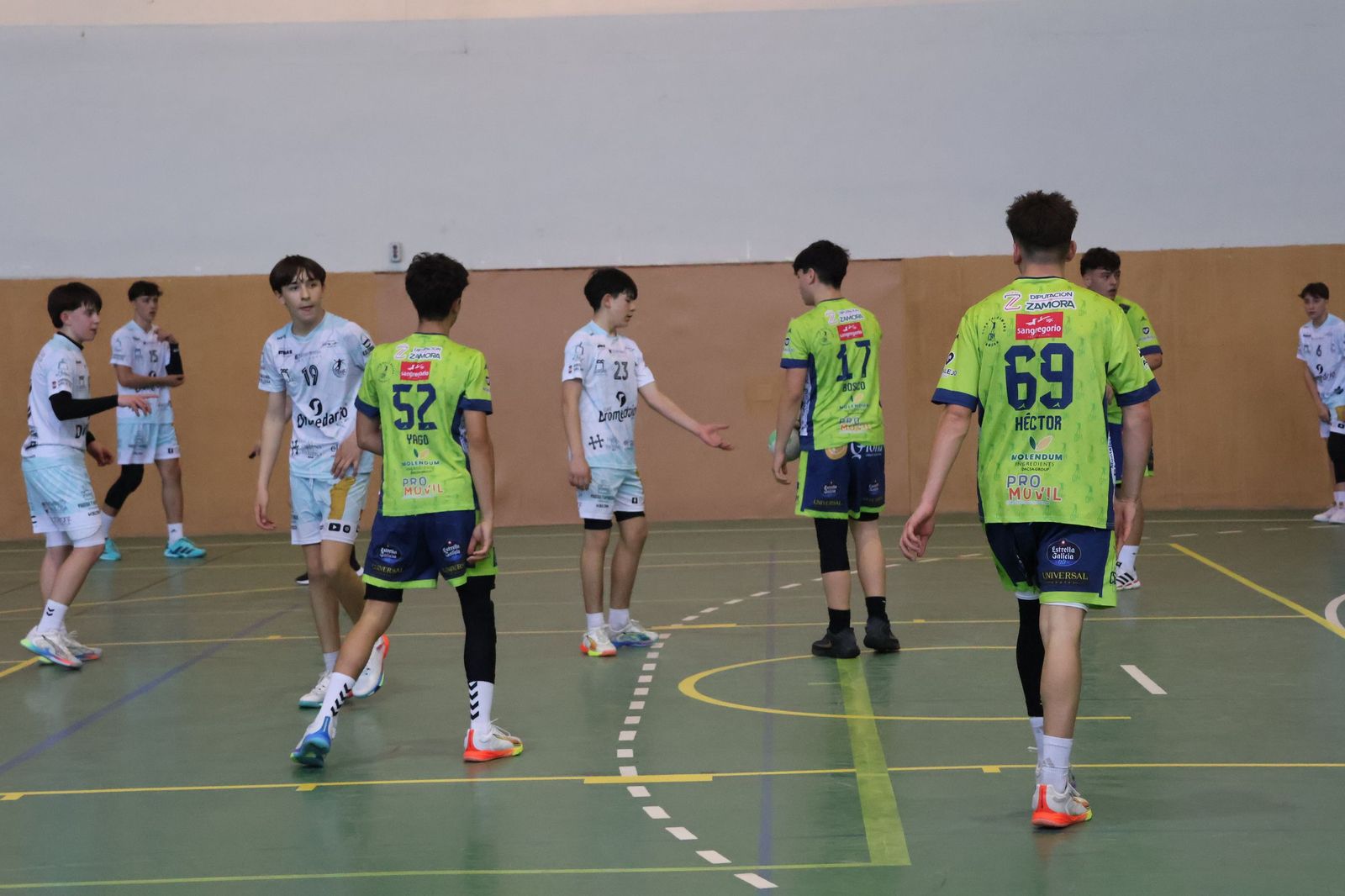 GALERÍA | Revive la disputada Fase del infantil de Balonmano Zamora