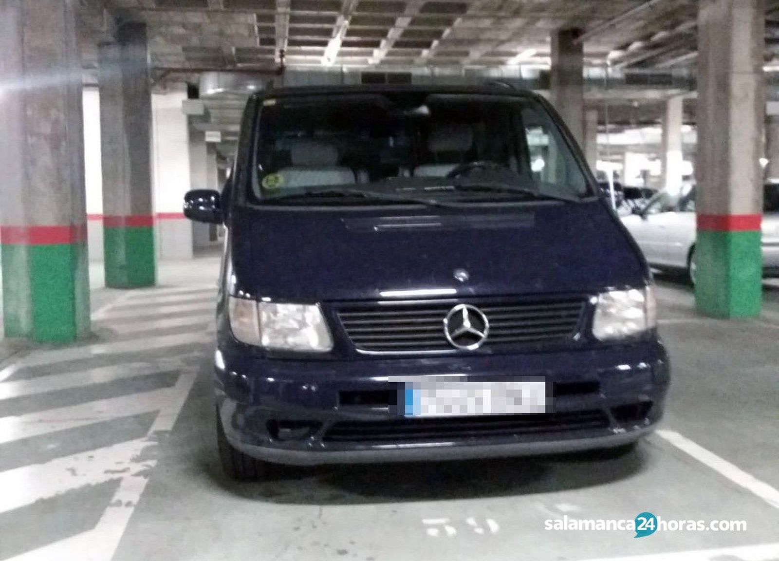 Furgoneta aparcada jefe