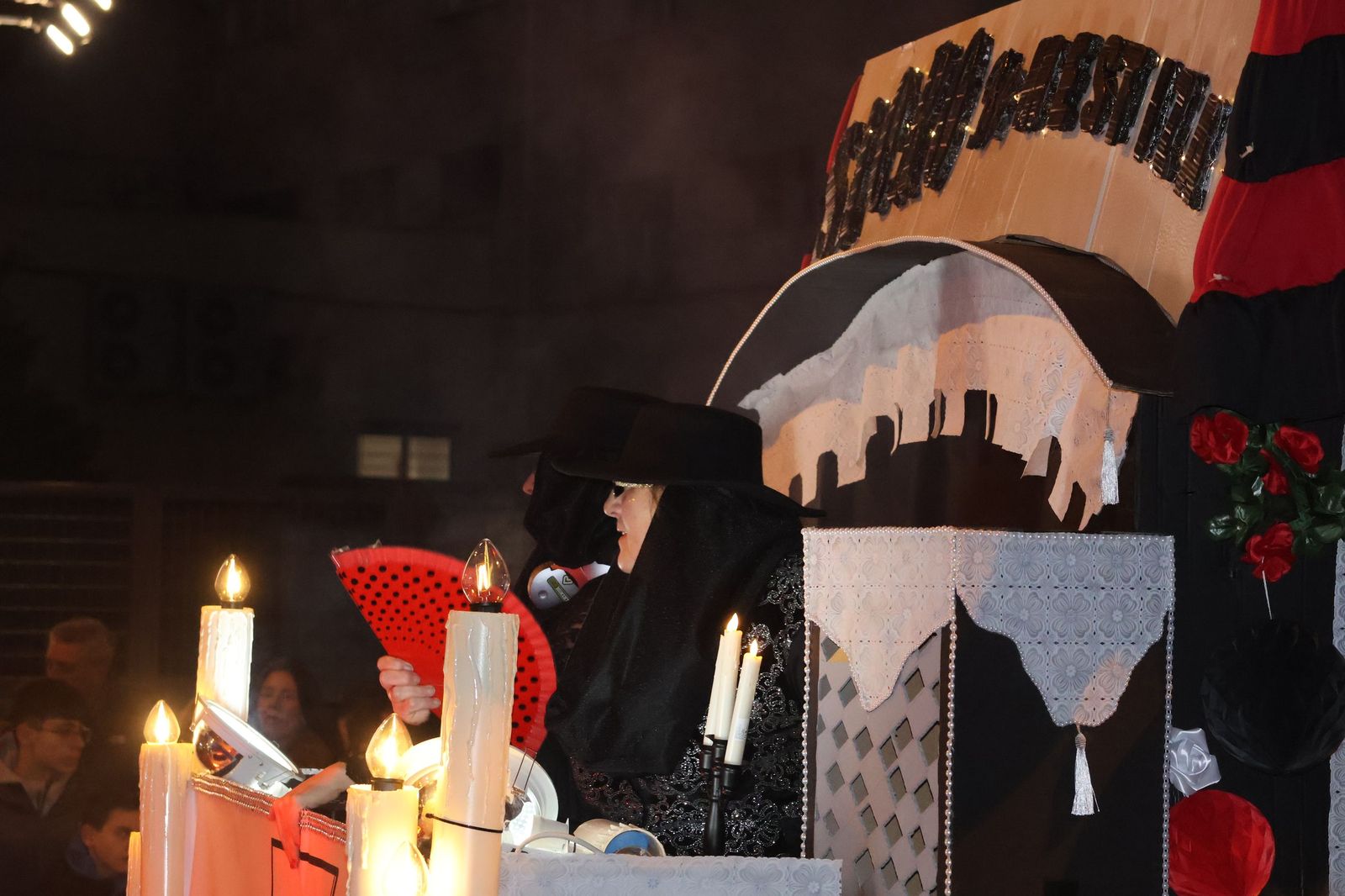 GALERÍA | Segundo desfile, mismo entusiasmo: Zamora se vuelve a disfrazar de Carnaval