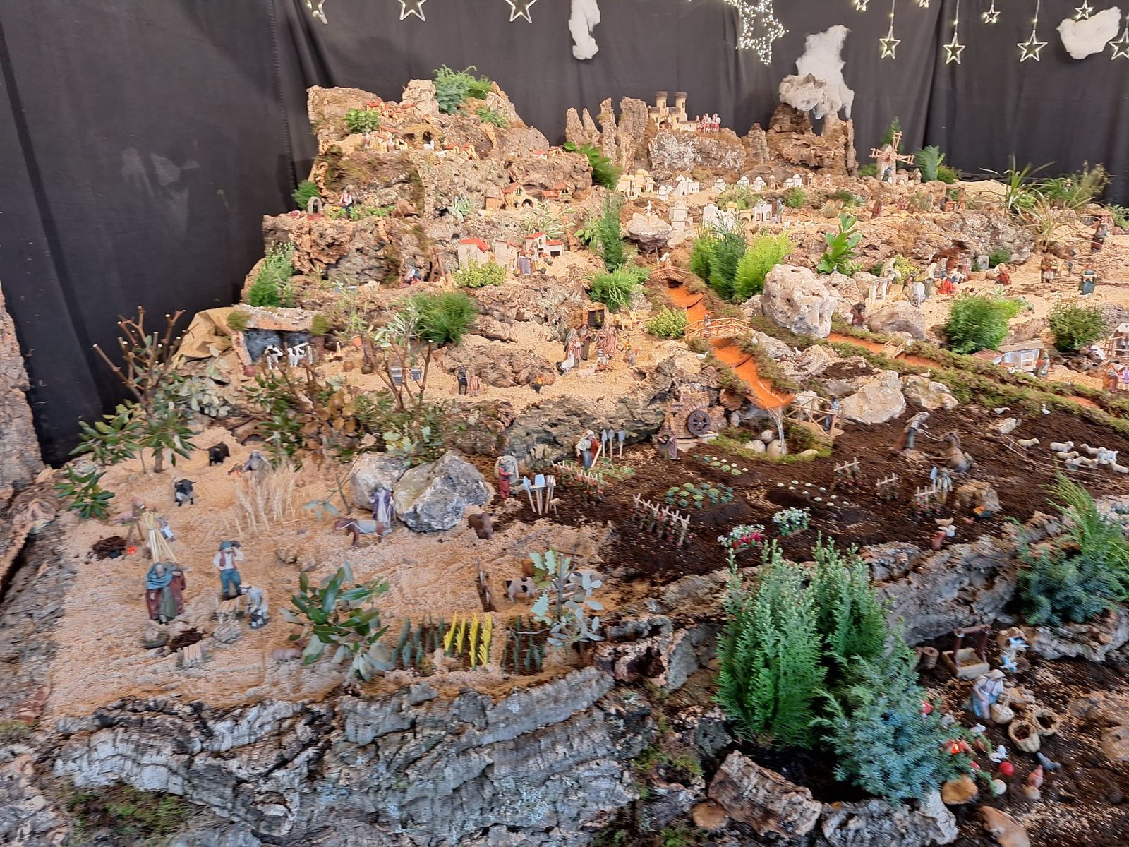 Carbajosa presentación belén y programa de Navidad (18).jpeg