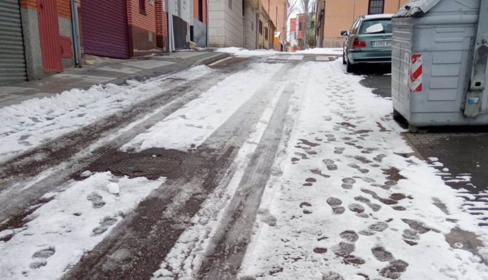 Nieve en calle Nazaret 