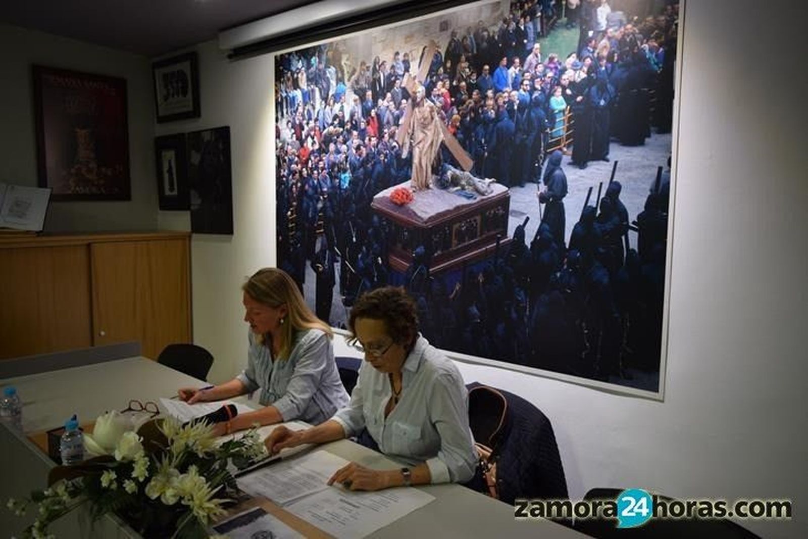 Crispación en la presentación de candidatos a la presidencia de Jesús Nazareno