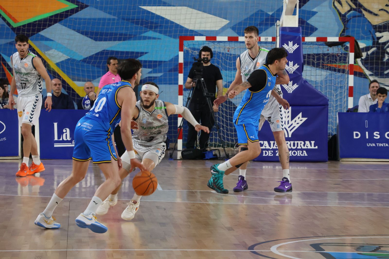 GALERÍA | Revive el esperado encuentro entre el CB Zamora y el Movistar Estudiantes