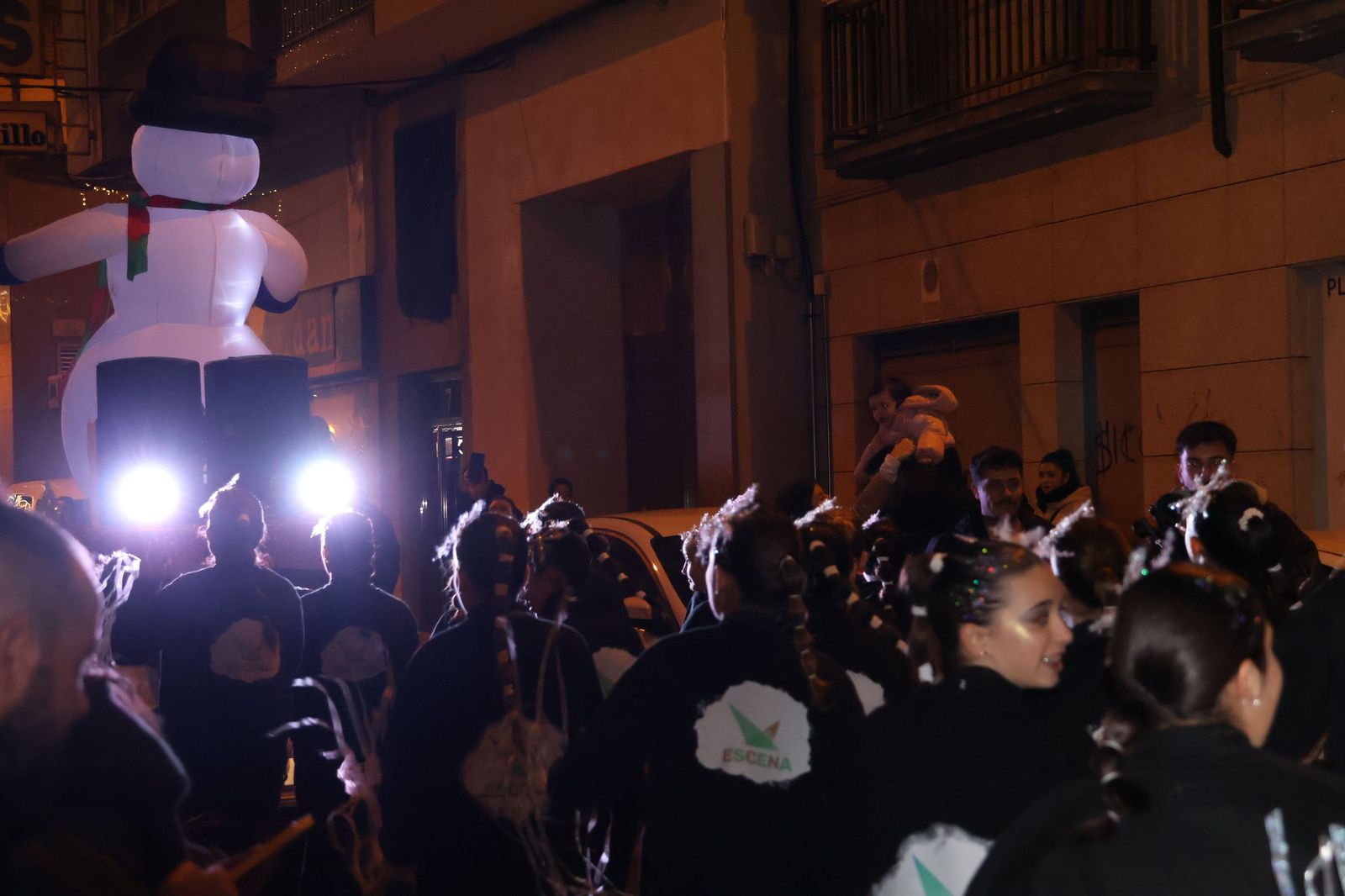 GALERÍA | El animado pasacalles de Escena por el centro de Zamora, en imágenes