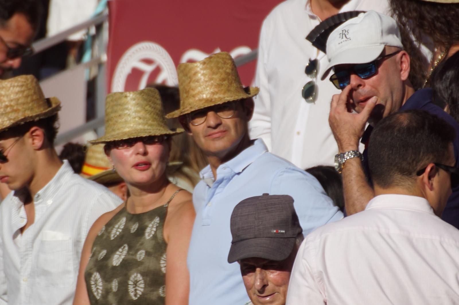 Así ha vivido la afición de La Glorieta el primer cartel de figuras de la feria: imágenes del ambiente en los tendidos y en el patio de cuadrillas