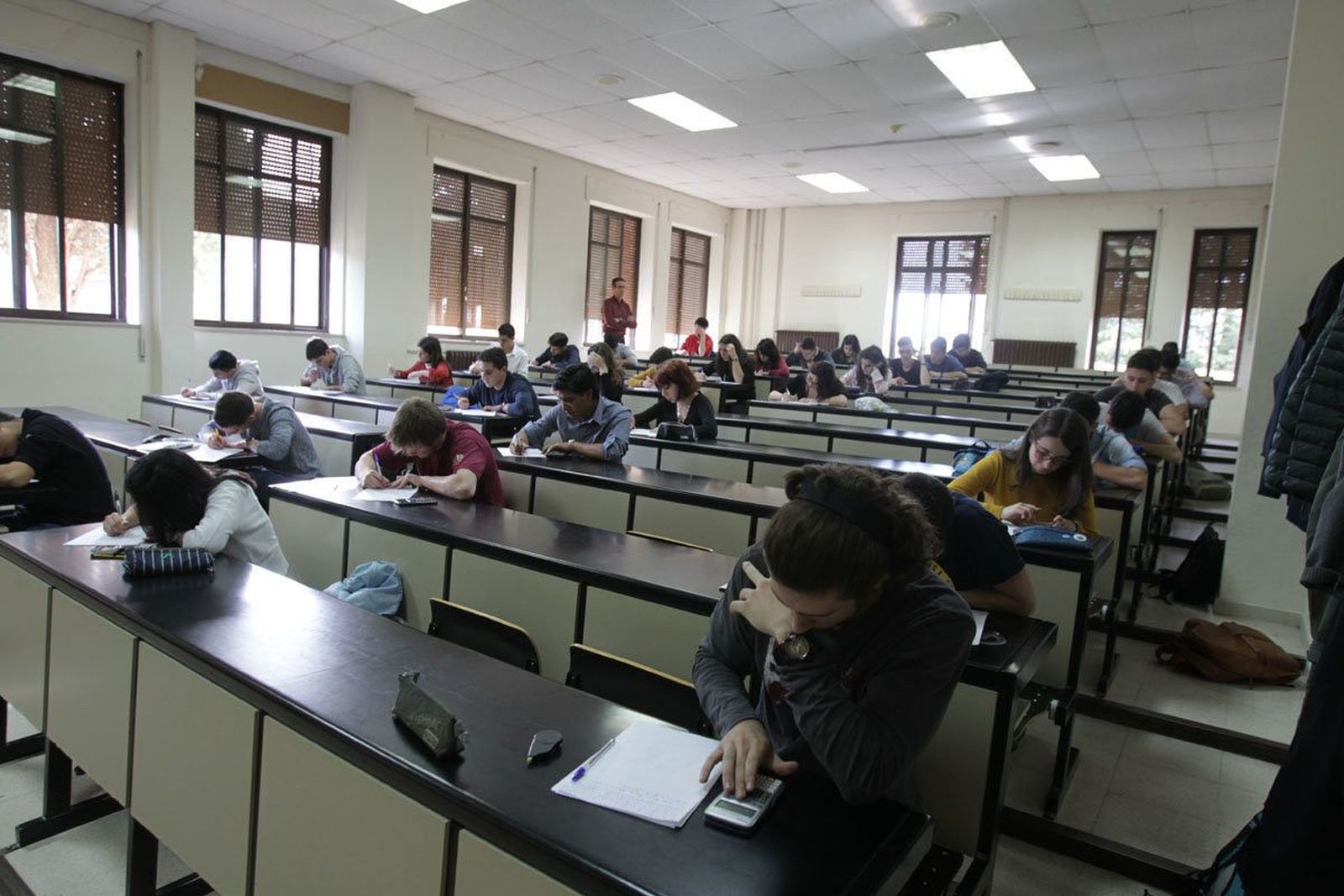 Catorce alumnos zamoranos luchan por llegar a la fase final de la Olimpiada de Física