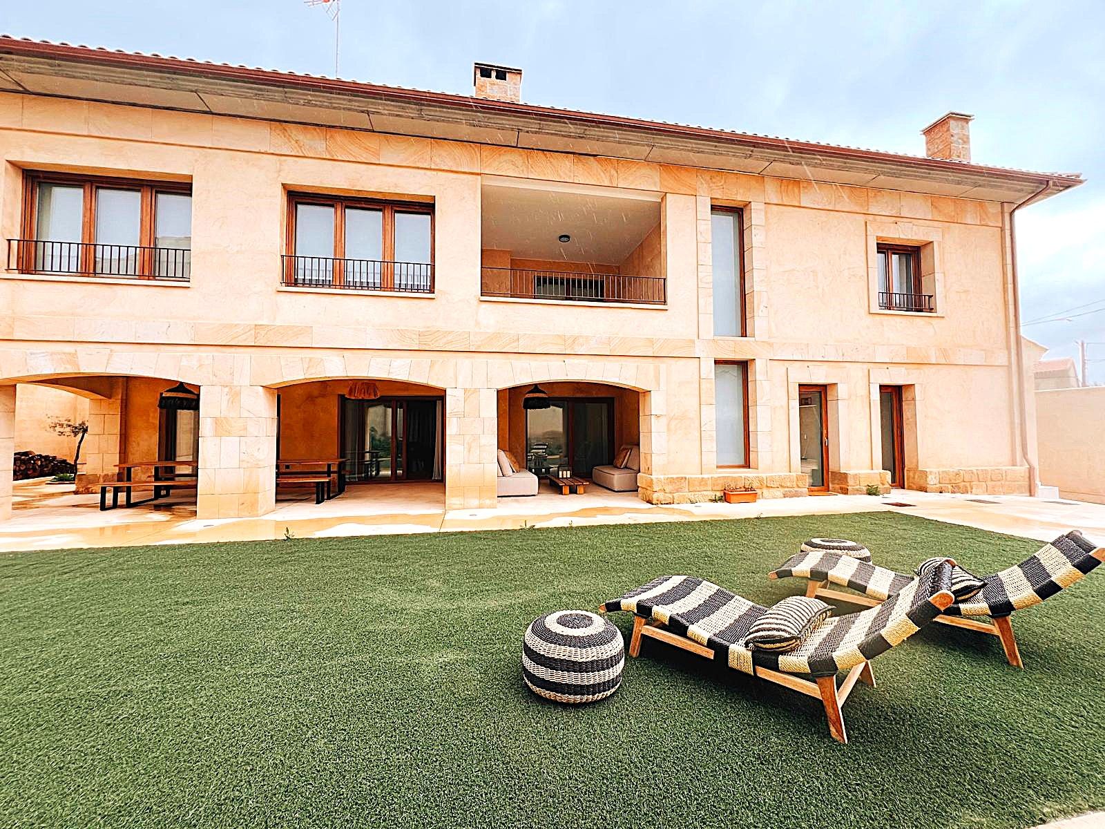 La exclusiva casa a la venta en Tierra de Campos. Foto: Rústicas Singulares