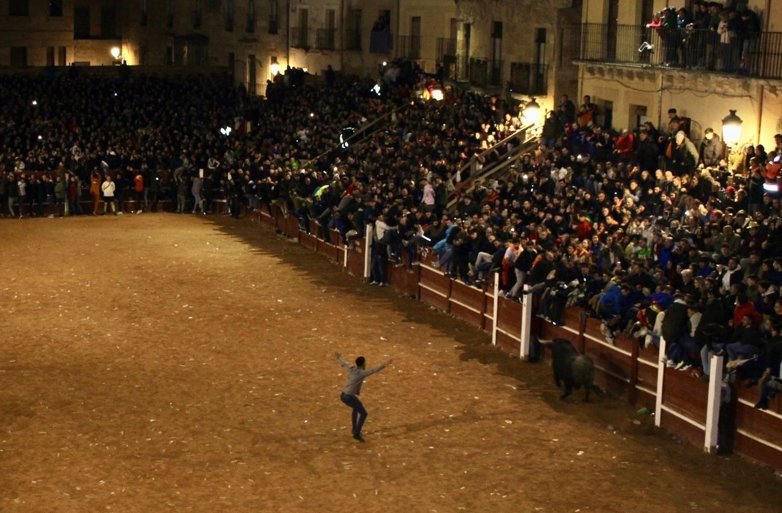 Capea nocturna Sábado de Carnaval en Ciudad Rodrigo 2025. Fotos Salamanca24horas