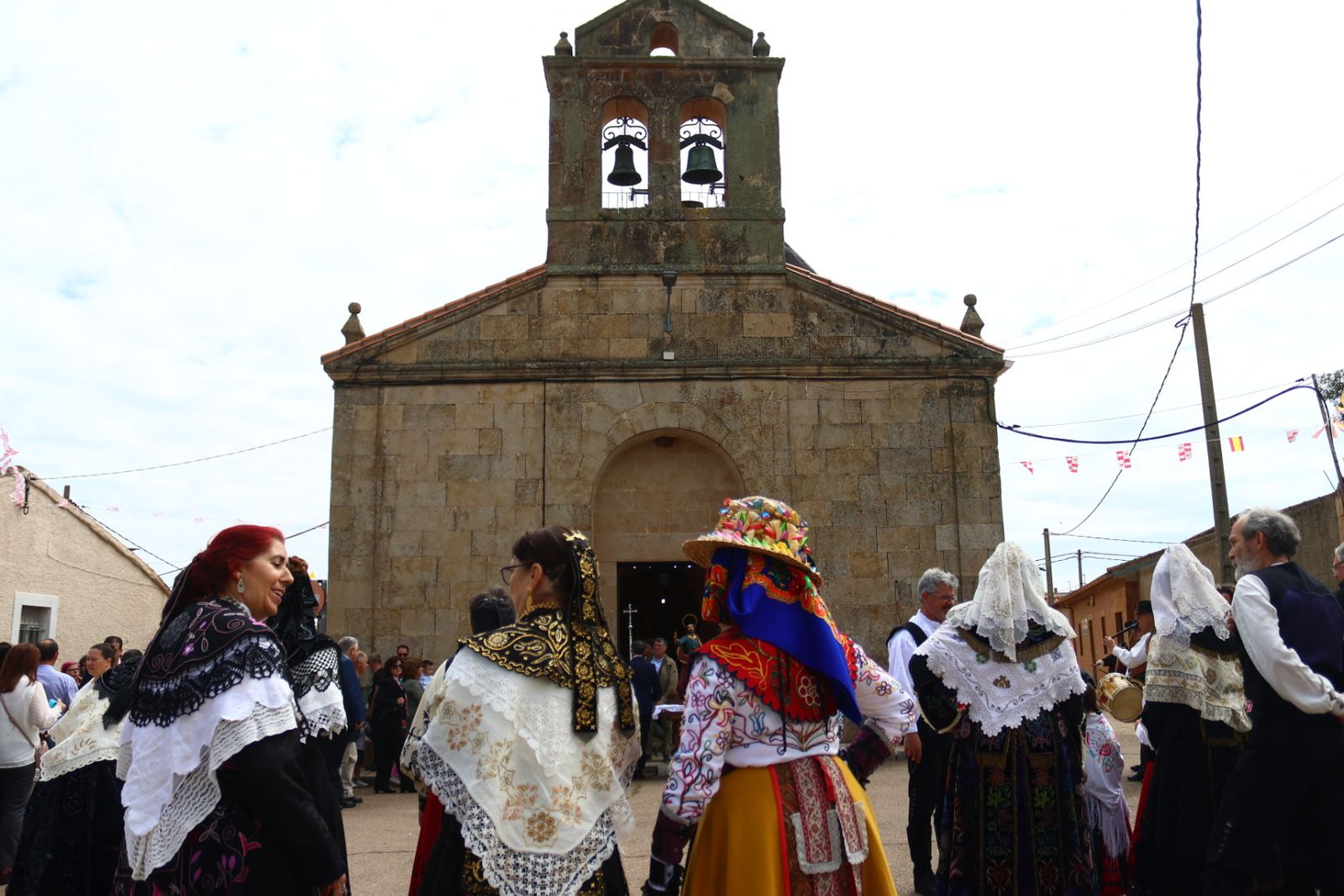 Santa Misa y Procesión en honor a San marcos en Doñinos