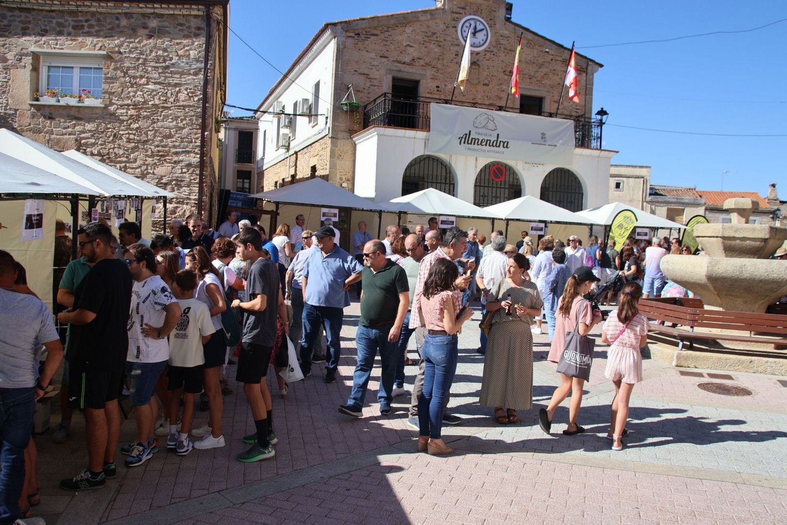FERIA DE LA ALMENDRA DE SAUCELLE