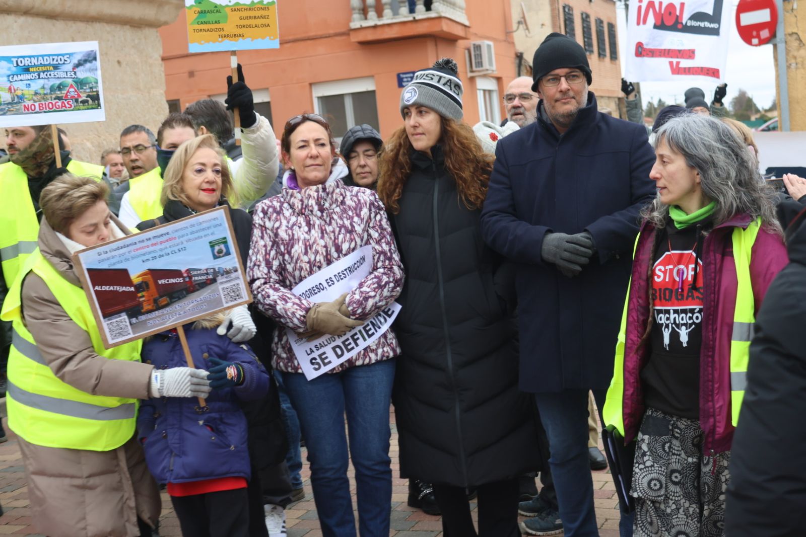 Protesta ciudadana por la planta de biogas en Castellanos de Villiquera
