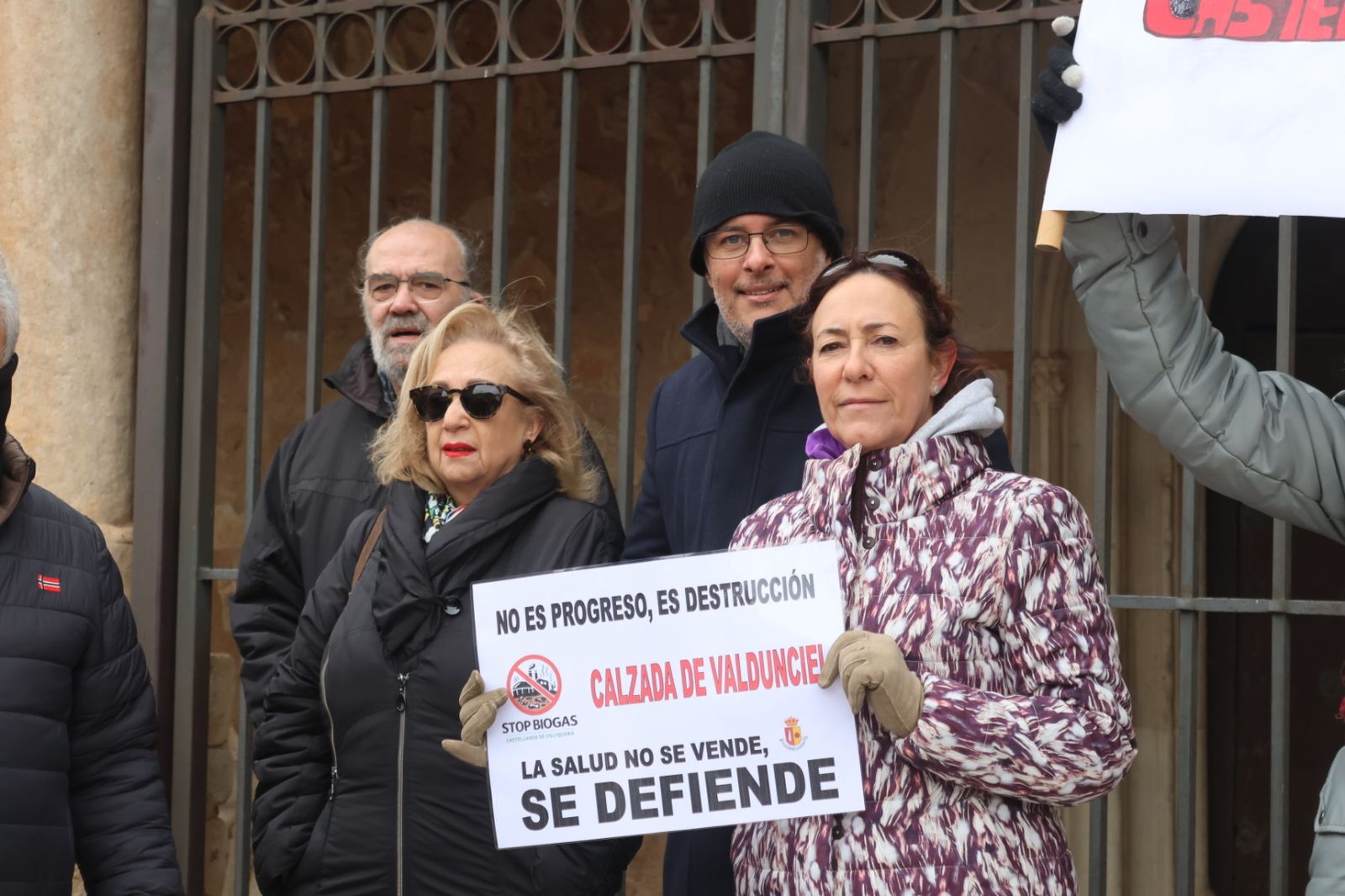 Protesta ciudadana por la planta de biogas en Castellanos de Villiquera