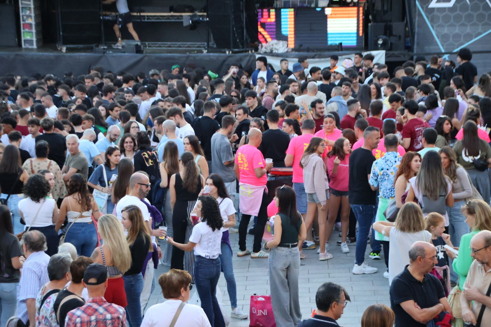 Béjar, pasacalles de Peñas y pregón