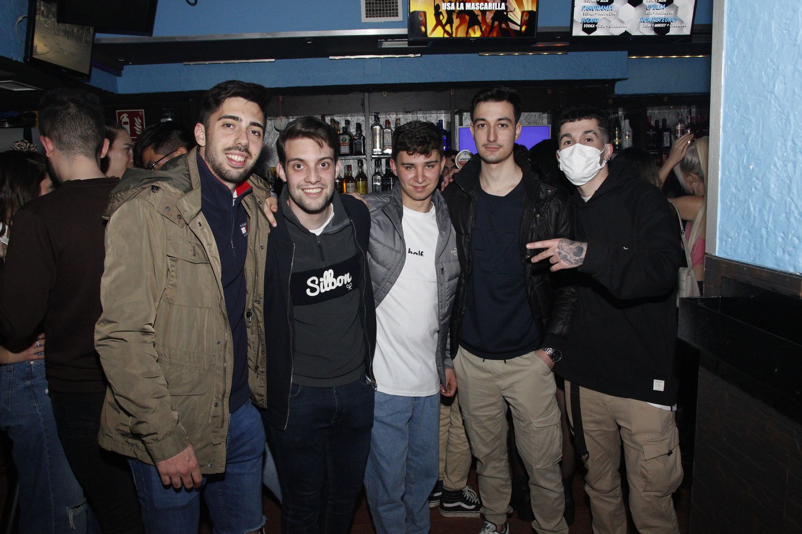 salamanca-de-noche-jueves-31-de-marzo-de-2022-9856