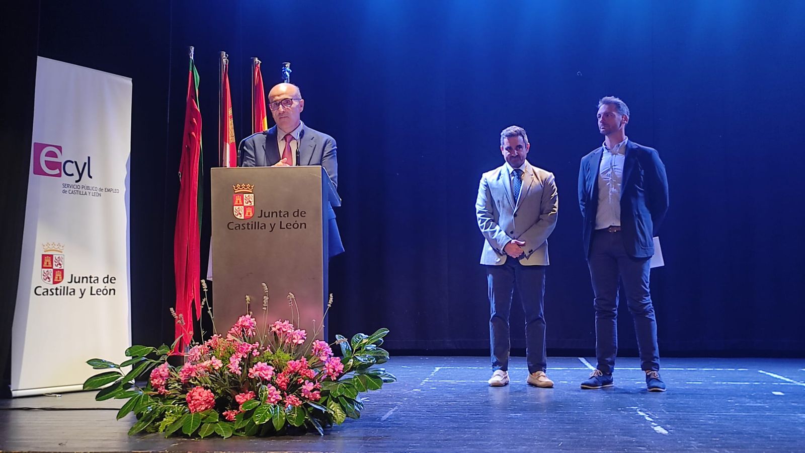 Prada, sobre el cierre de dos centros educativos en Zamora: “Los alumnos desaparecen y las familias se los llevan a otras unidades”.