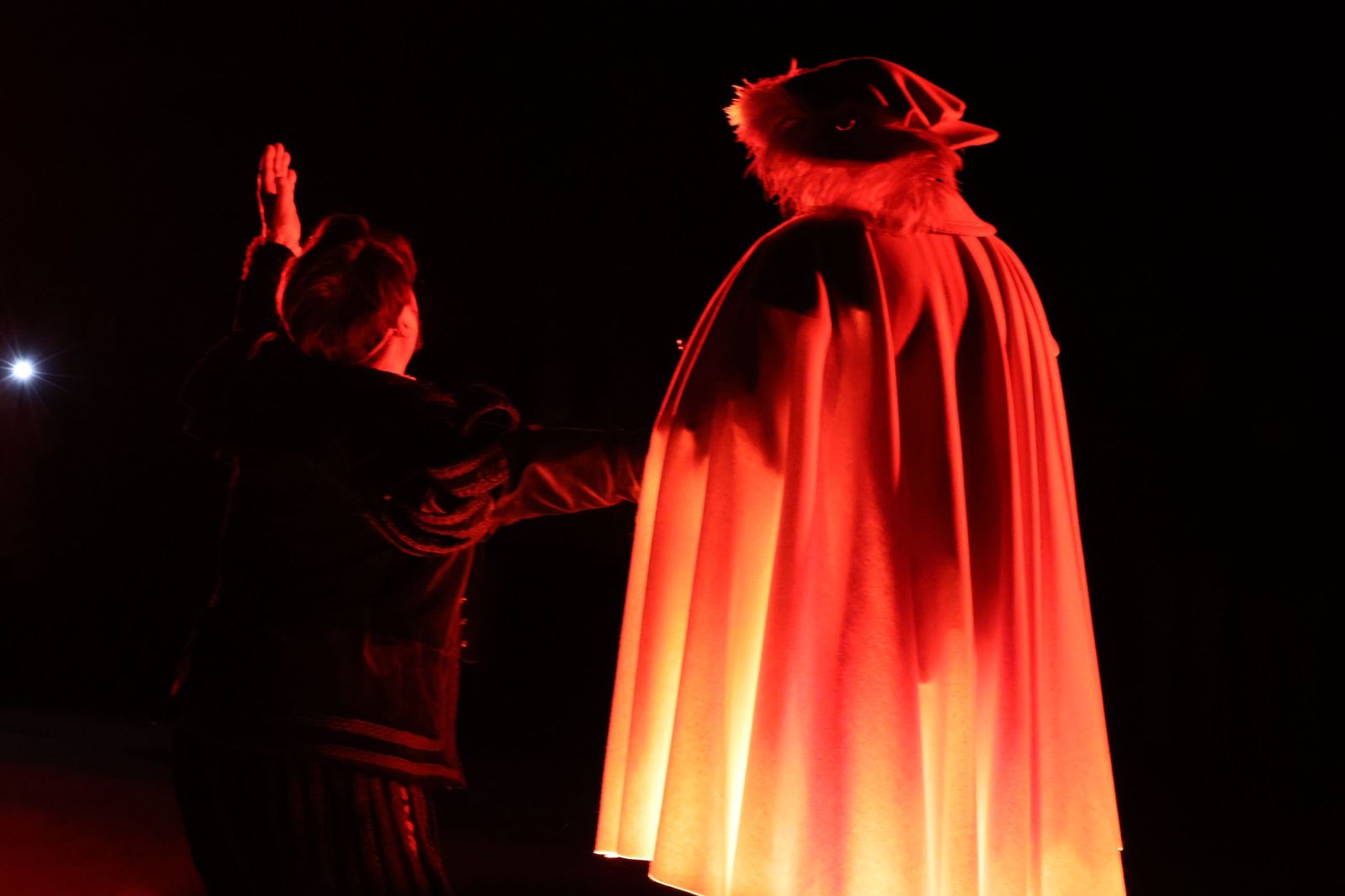 GALERÍA | Don Juan Tenorio cierra temporada en el Cementerio de San Atilano