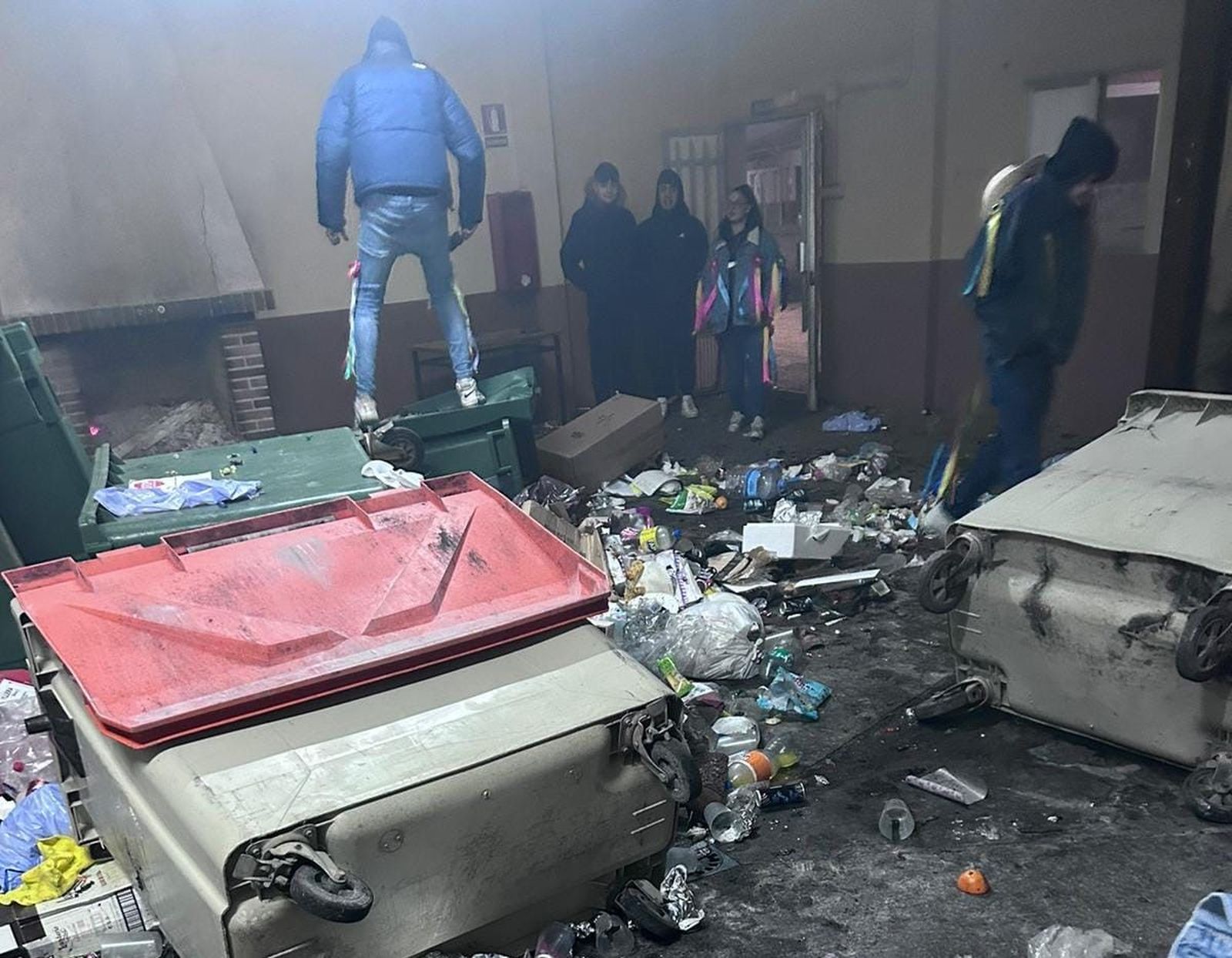 Villoria destrozos quintos. FOTOS AYTO. VILLORIA