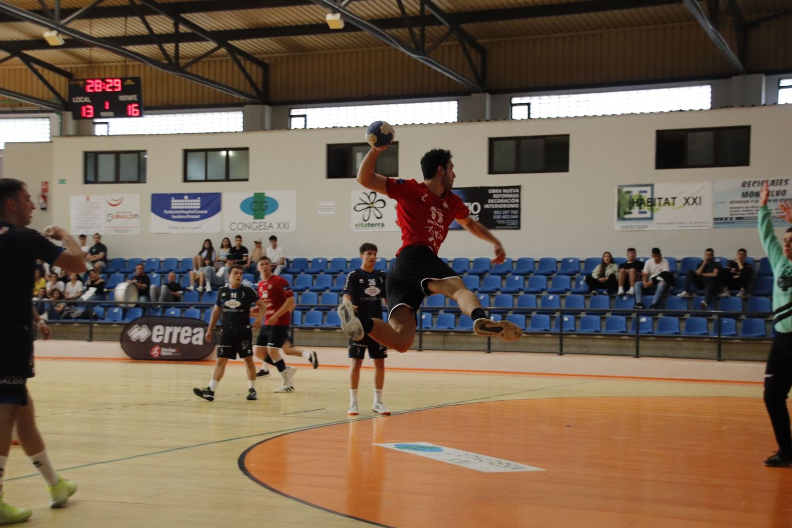 20220507183652-mg-6805