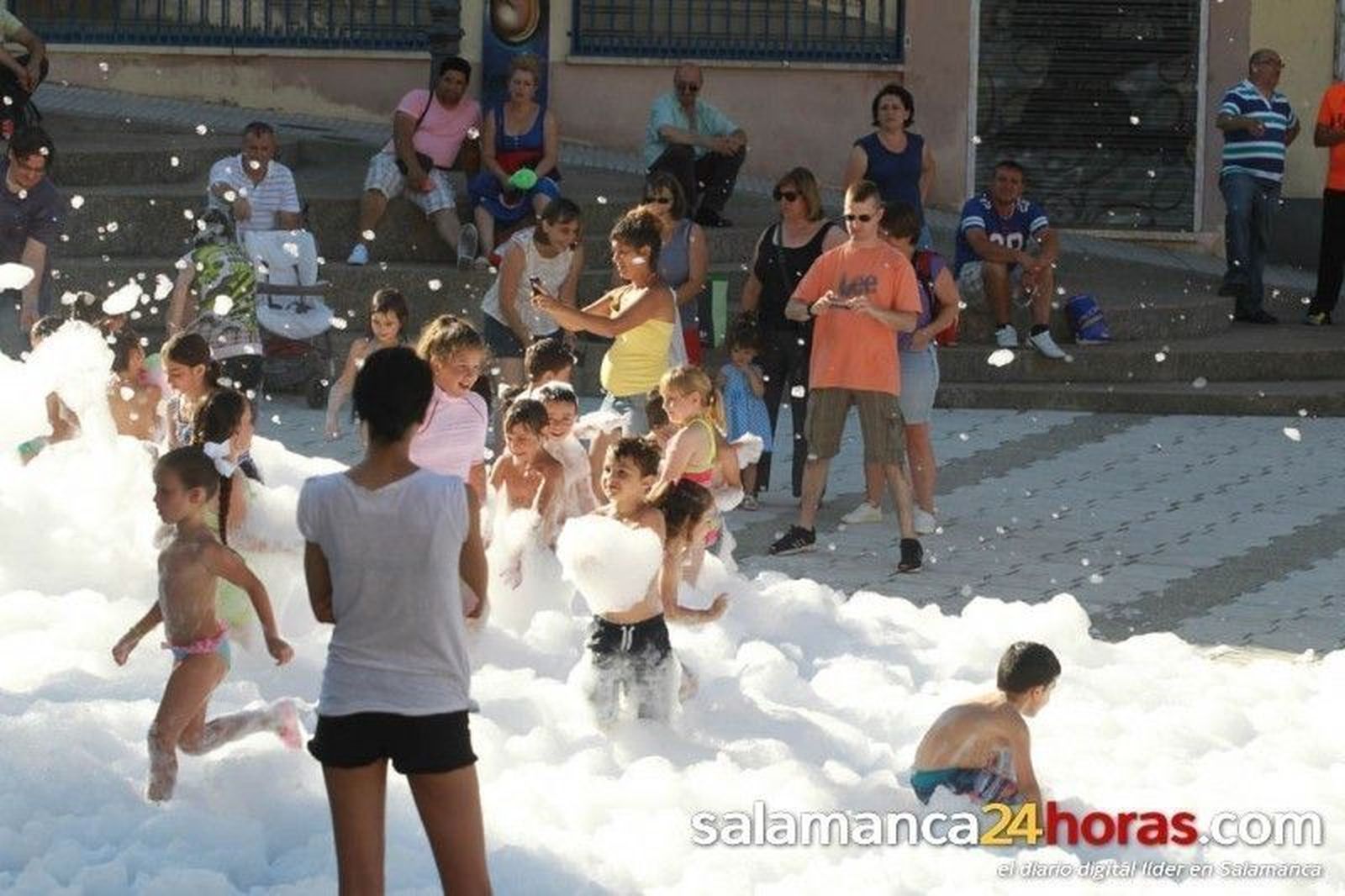 Barrio del Carmen. Fiesta de la espuma