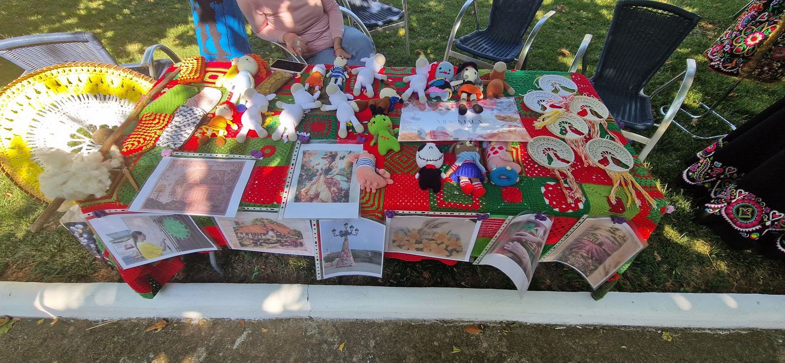 Valdeperdices acoge con éxito el segundo Encuentro Provincial de Tejedoras Rurales