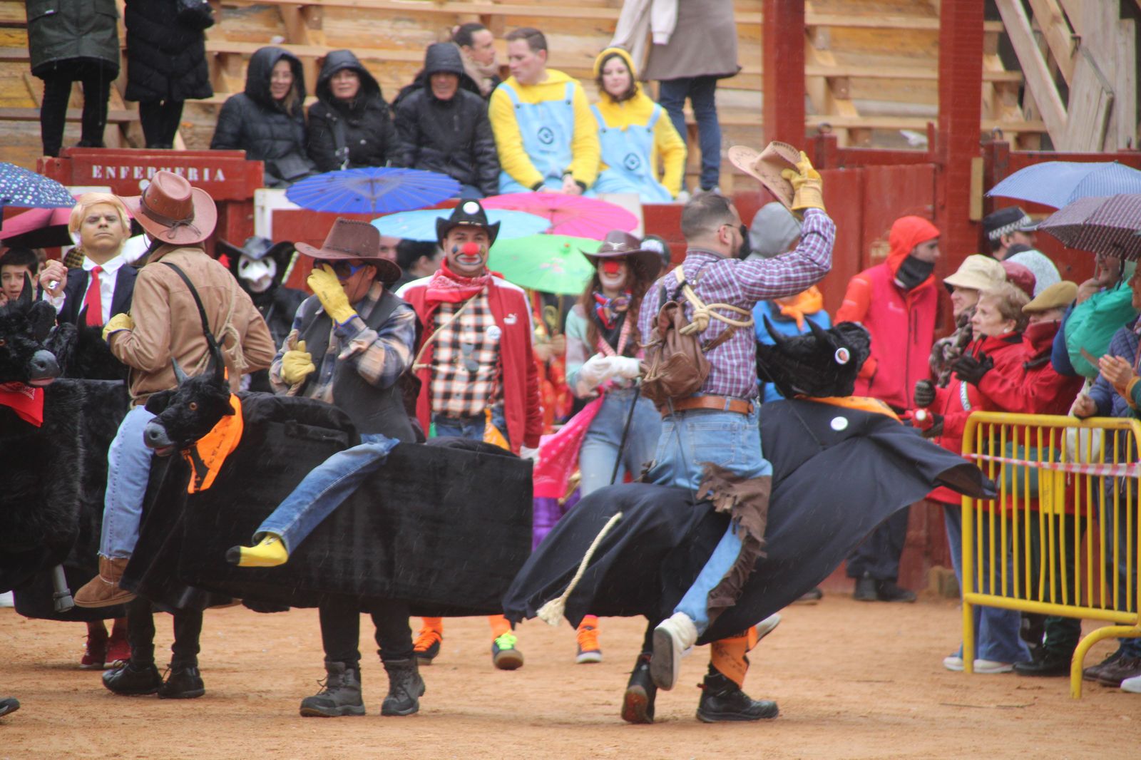 desfile-disfraz-callejero-sabado-carnaval-ciudad-rodrigo-2025-81