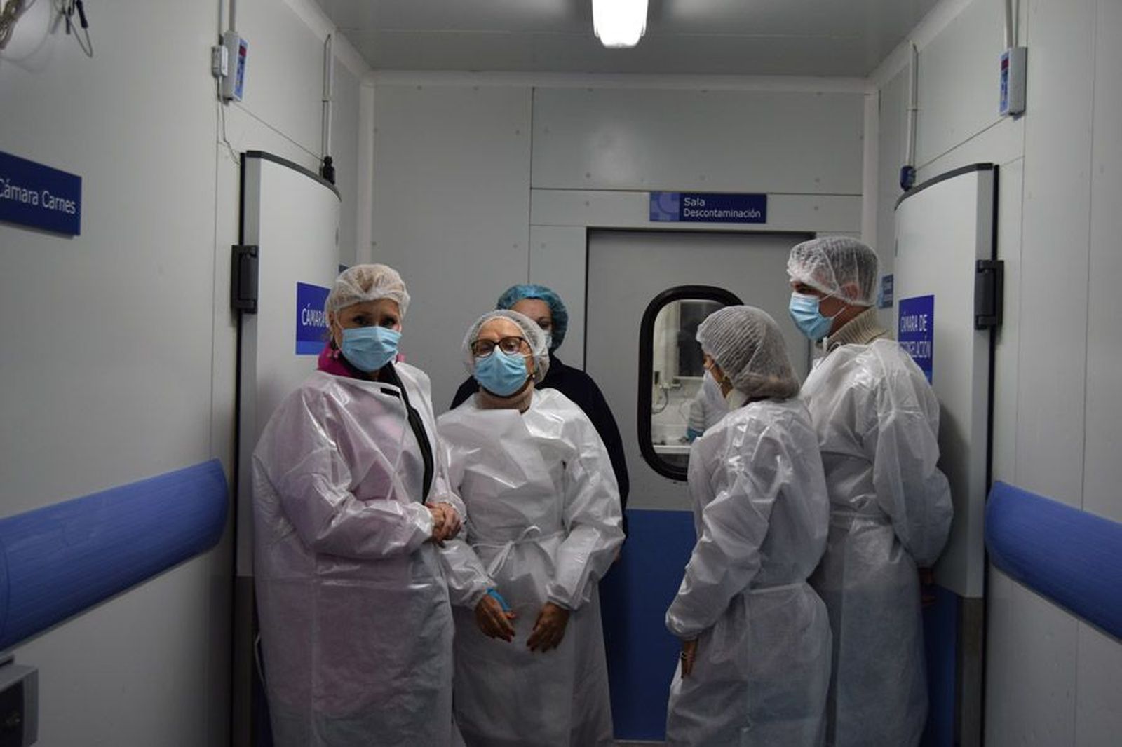 la-delegada-territorial-leticia-garcia-visita-la-cocina-de-linea-fria-del-complejo-asistencial-de-zamora-tras-las-obras-de-mejora-17