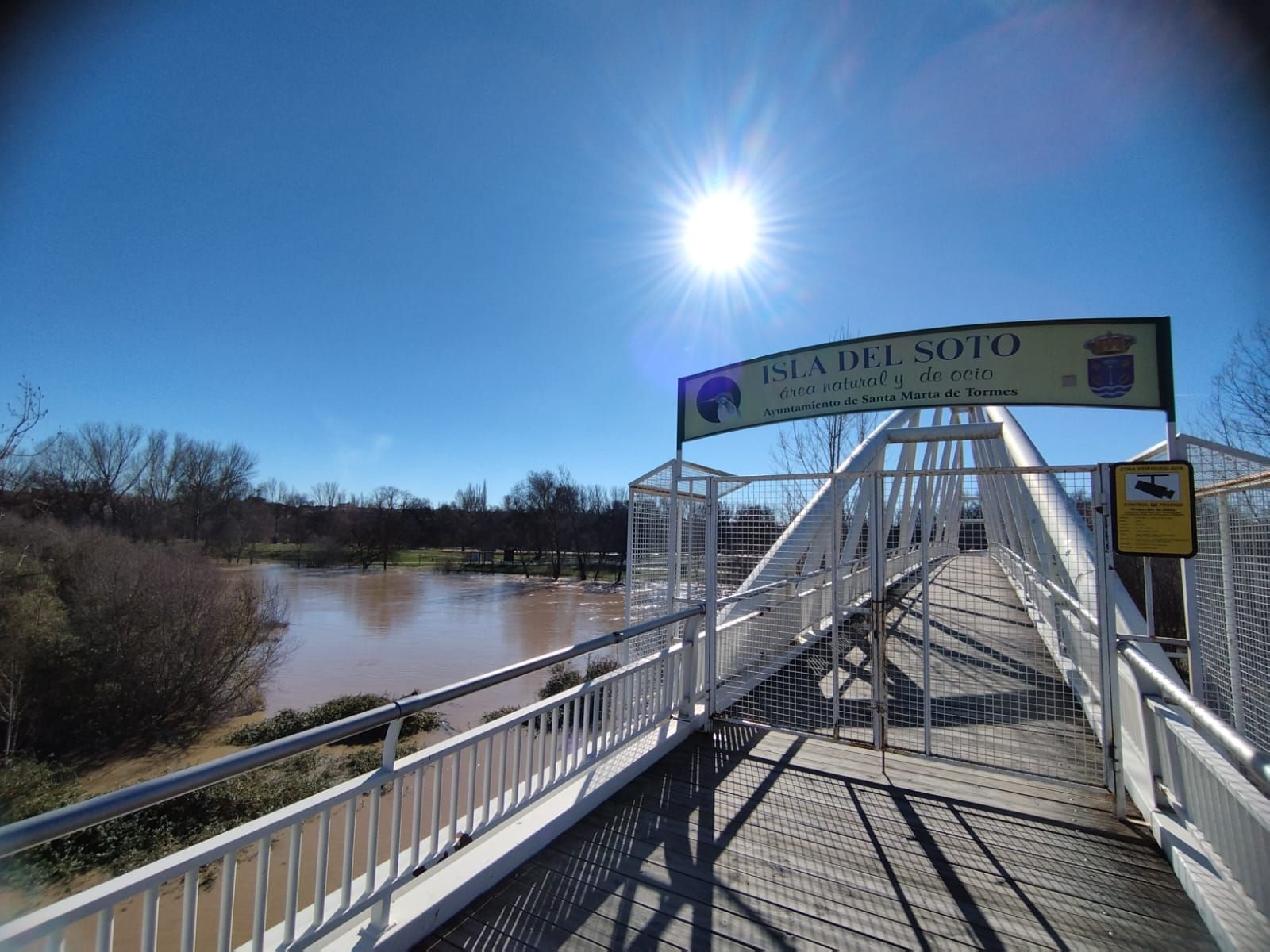 whatsapp-image-2024-01-20-at-13-52-05-2