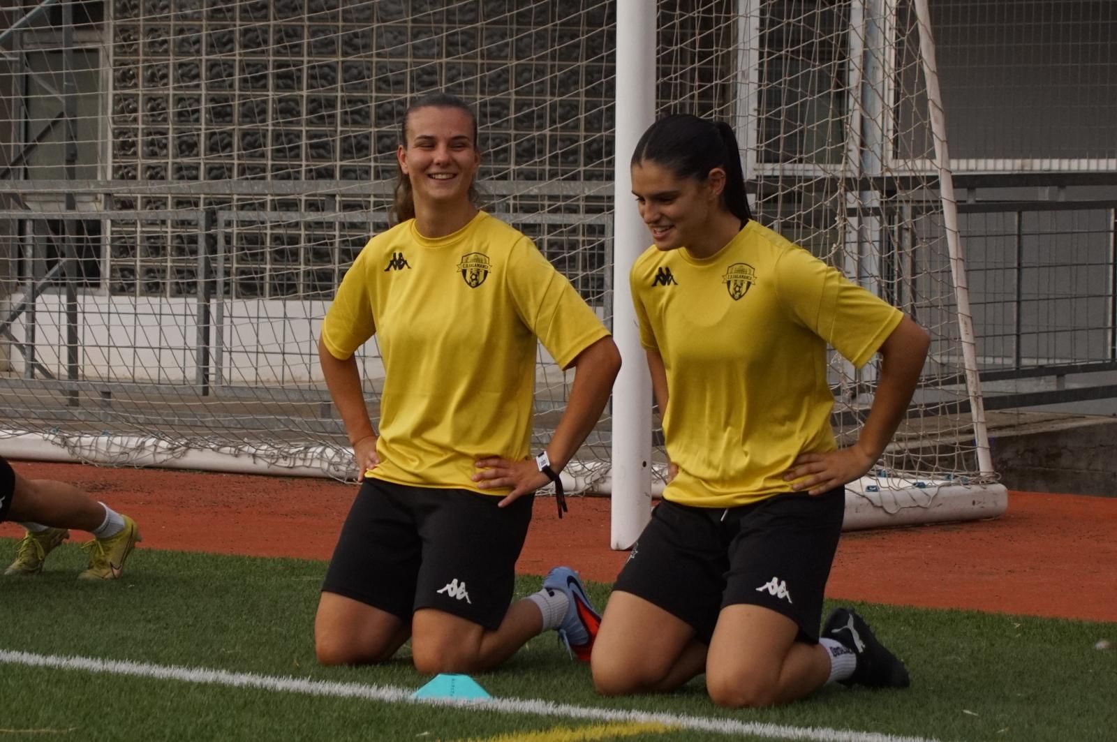 El Salamanca Fútbol Femenino. Primer entrenamiento de la pretemporada.
