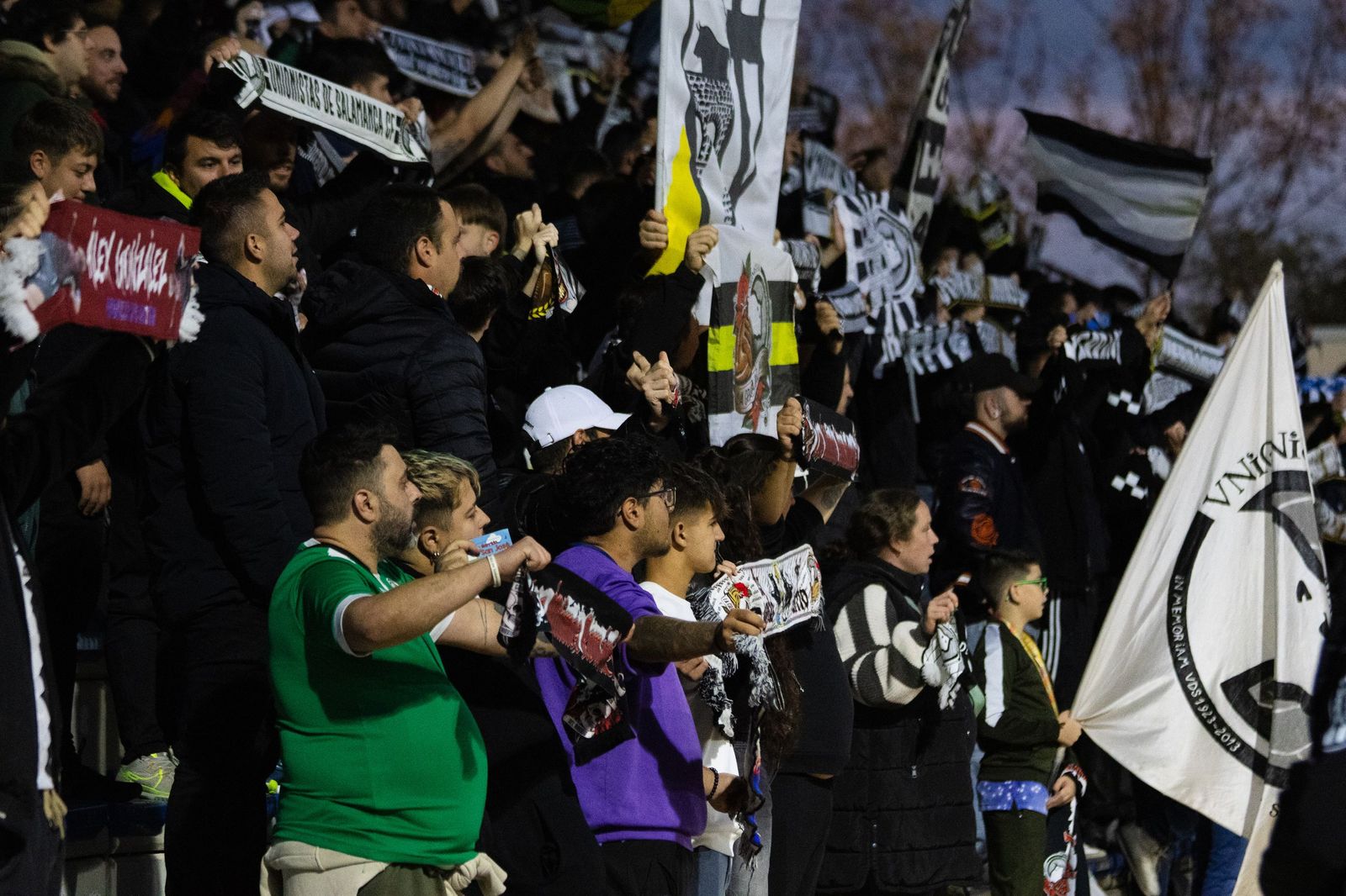 Partido entre Unionistas y Pontevedra en el Reina Sofía