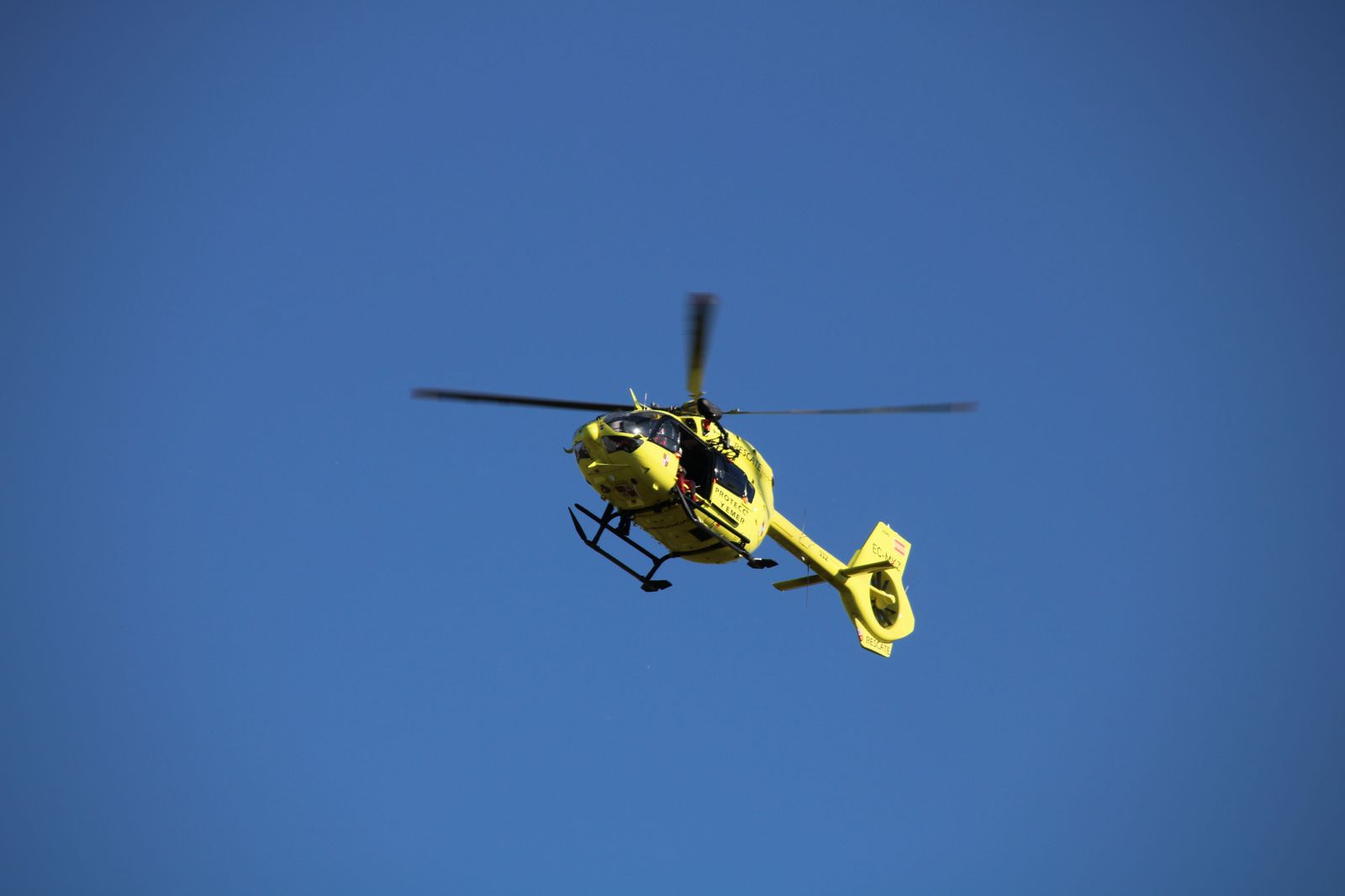 Helicoptero medicalizado de Sacyl (1)