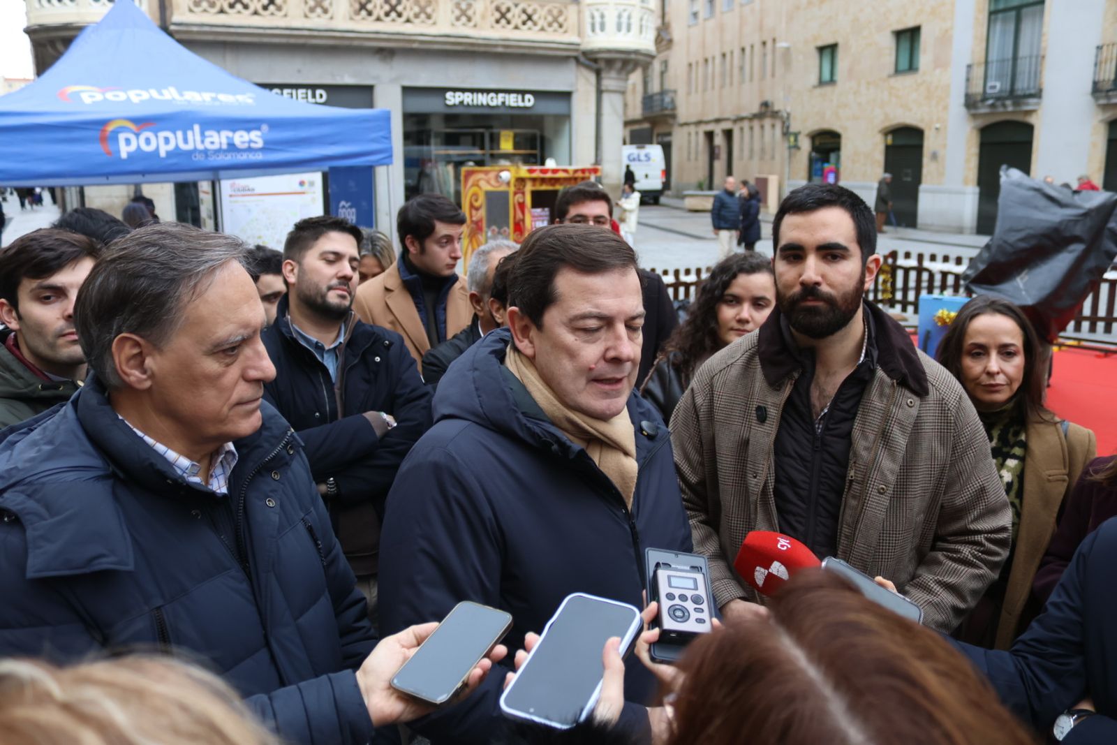 Nuevas Generaciones del PP celebra el dia de la constitución