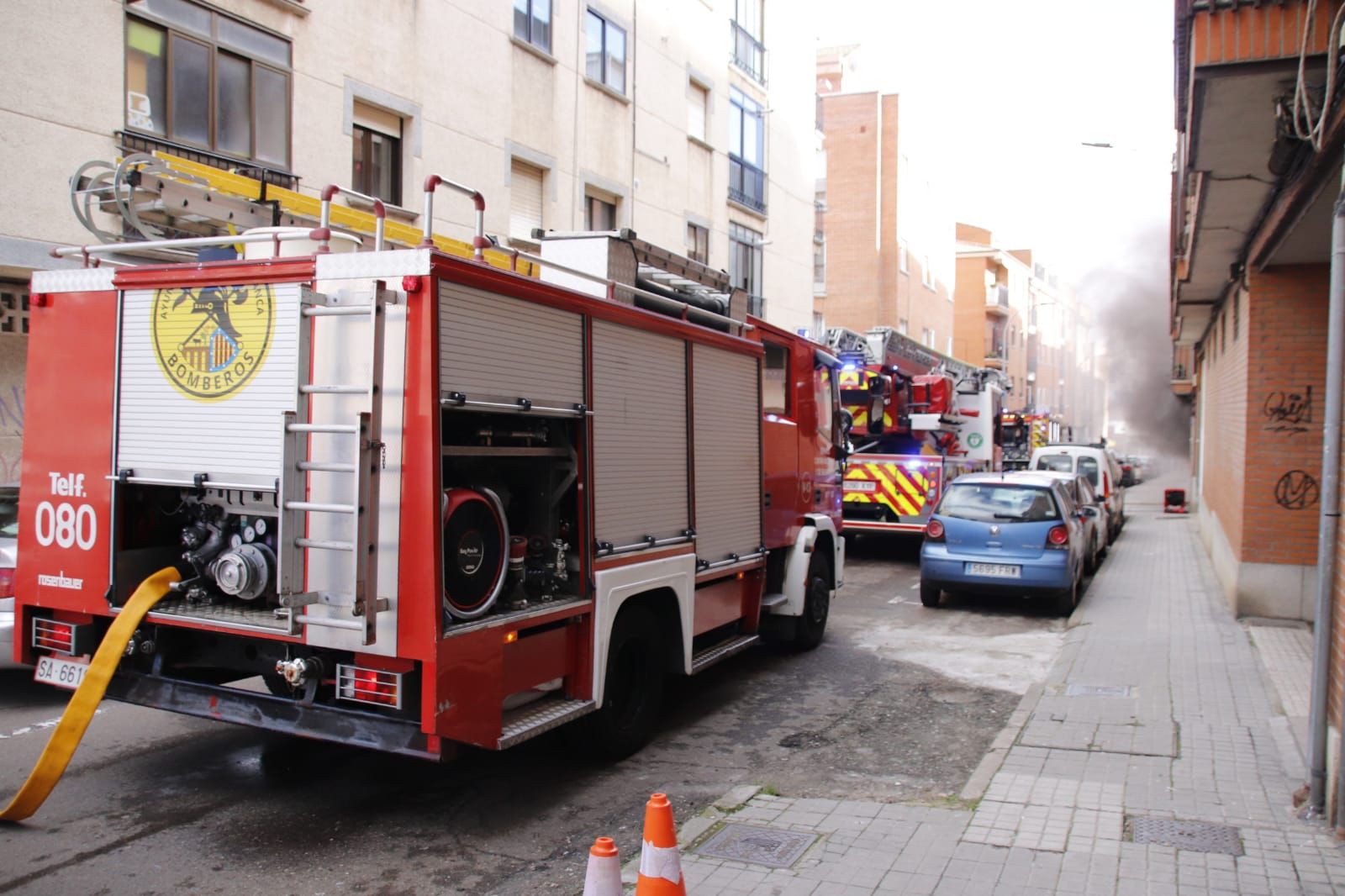 incendio-en-un-garaje-de-calle-almansa-fotos-andrea-m-3