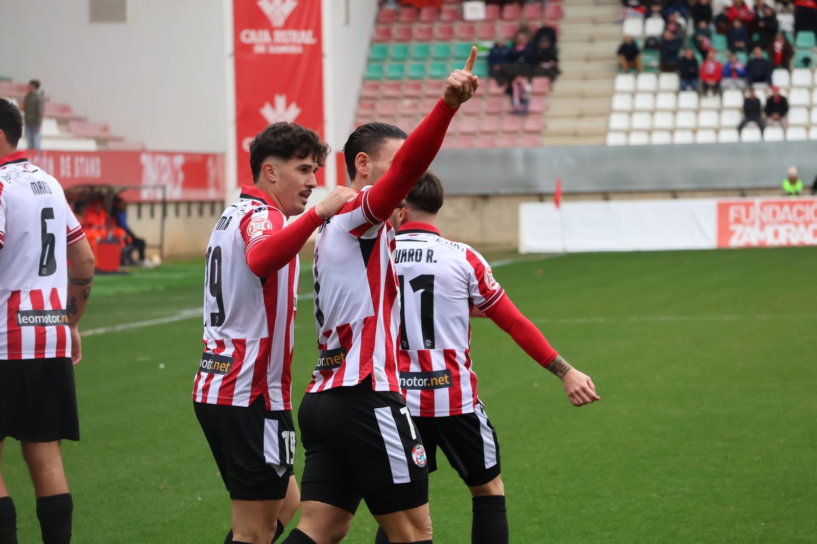 Zamora CF - Barakaldo (37).JPG