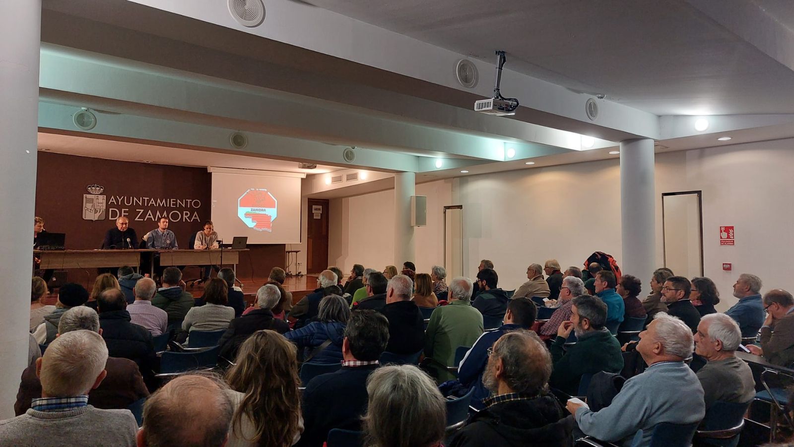 Reunión Stop Biogás Zamora