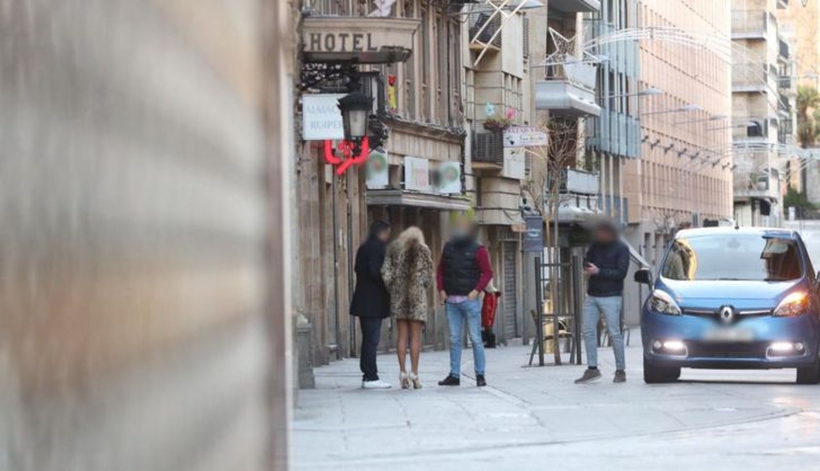 Calle azafranal policia local 1 1 728x418