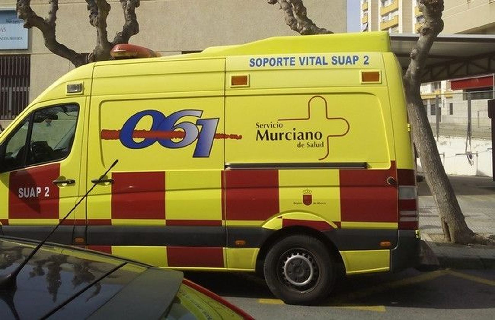 Un árbitro asistente de 19 años fallece en un partido de fútbol