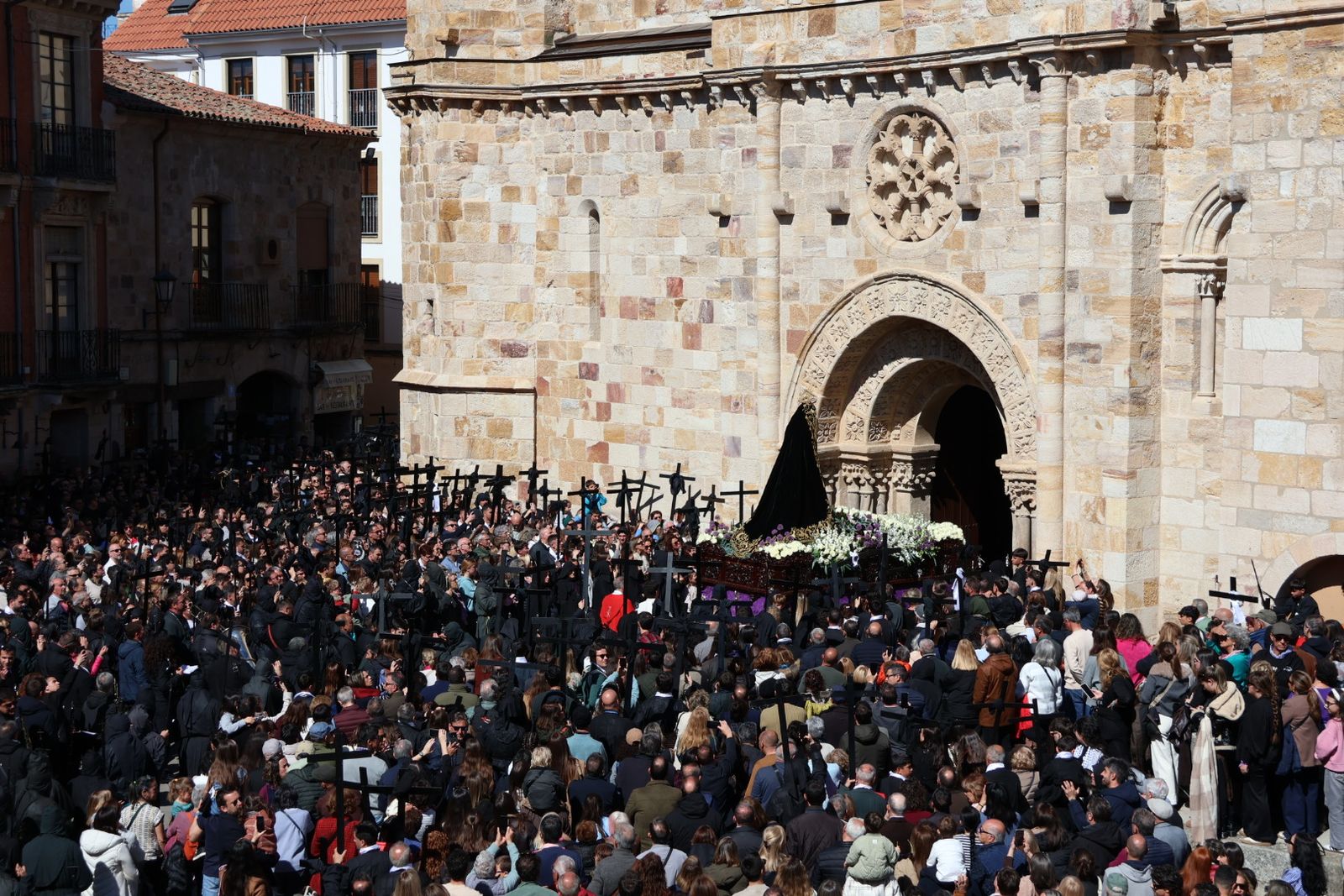 GALERÍA | Revive en imágenes la procesión de Jesús Nazareno