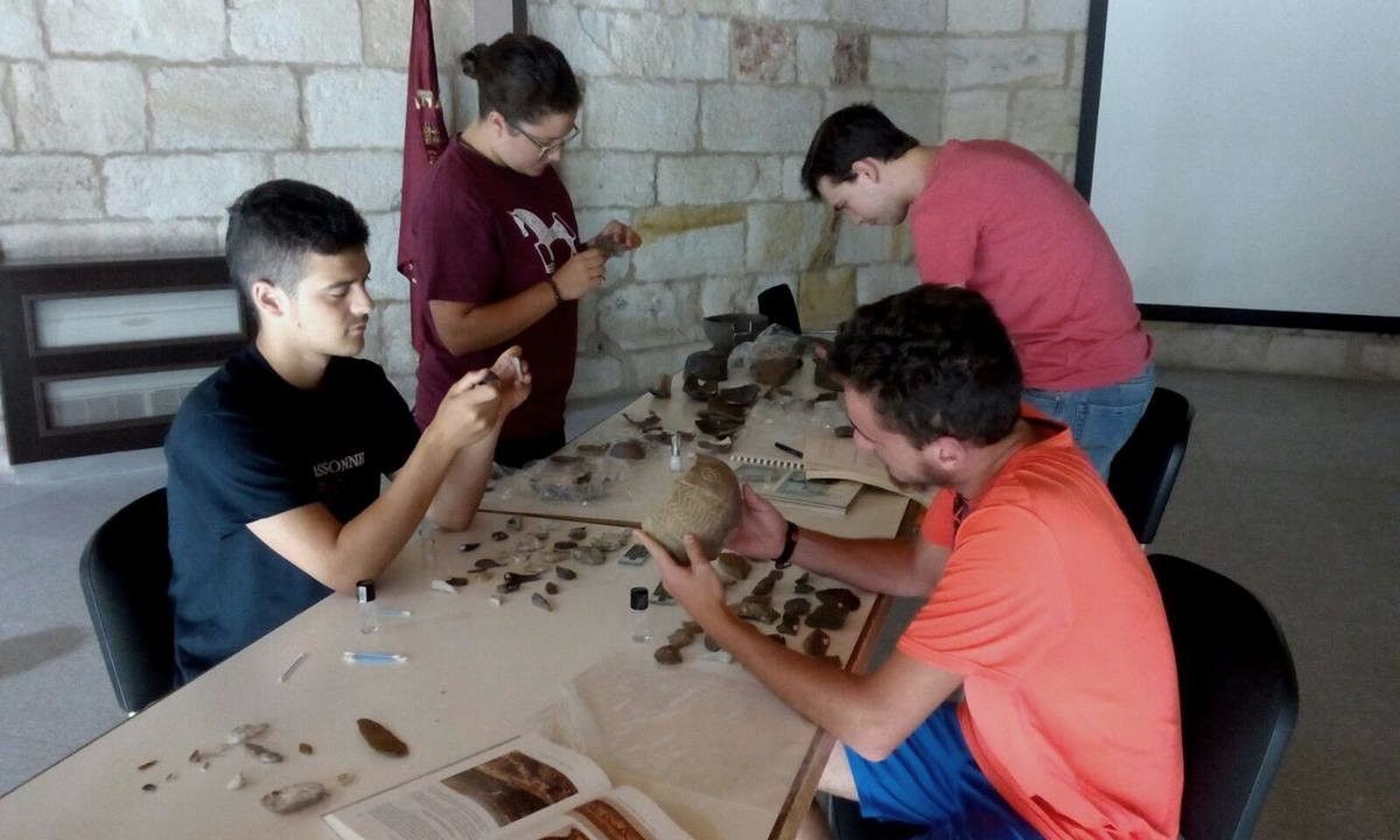 Campo de trabajo de Historia y Arqueología en San Jerónimo&nbsp;