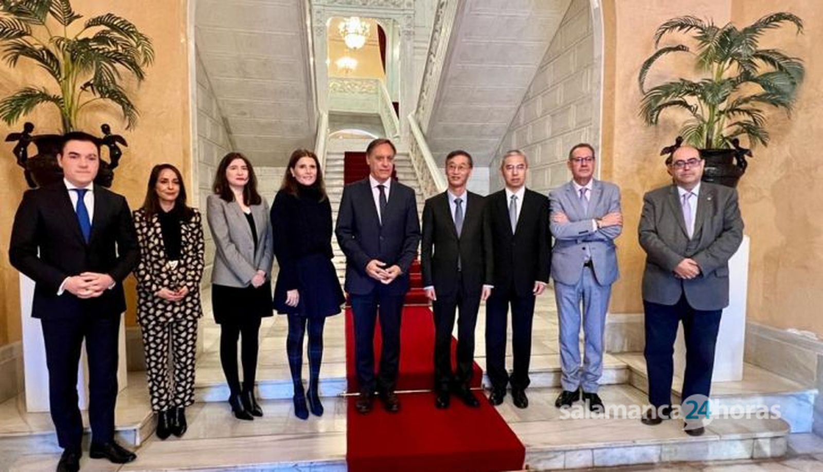 GALERÍA El embajador chino, Yao Jing visita Salamanca durante su ruta por España, 23 de noviembre de 2023. FOTOS S24H (4)
