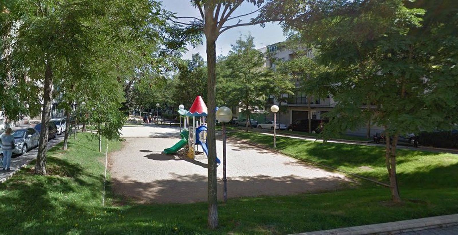 Rechazo de vecinos de Prosperidad a la nueva ubicación del centro de desintoxicación de Proyecto Hombre