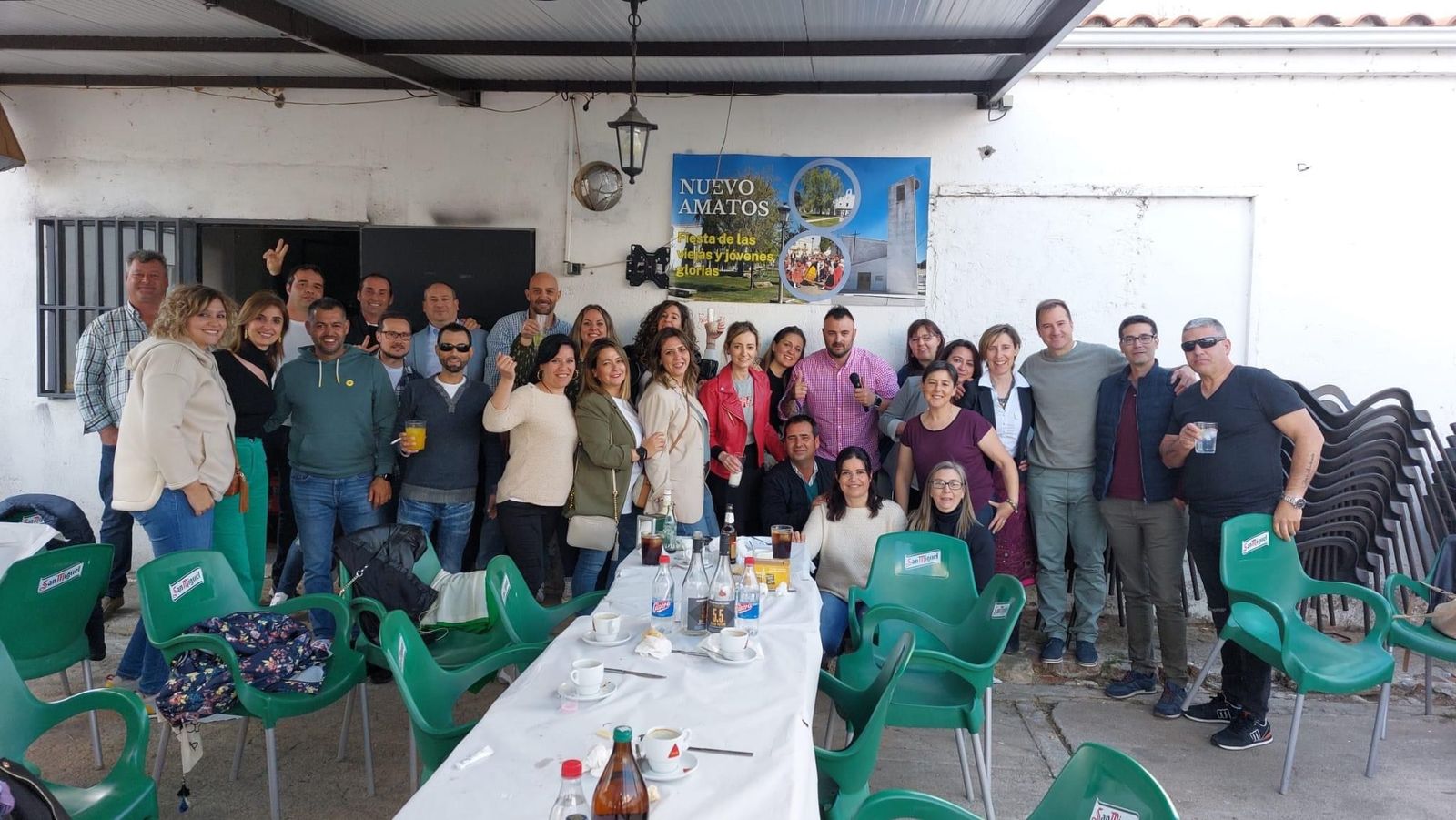 Fiesta de las Viejas y Jóvenes glorias de Nuevo Amatos